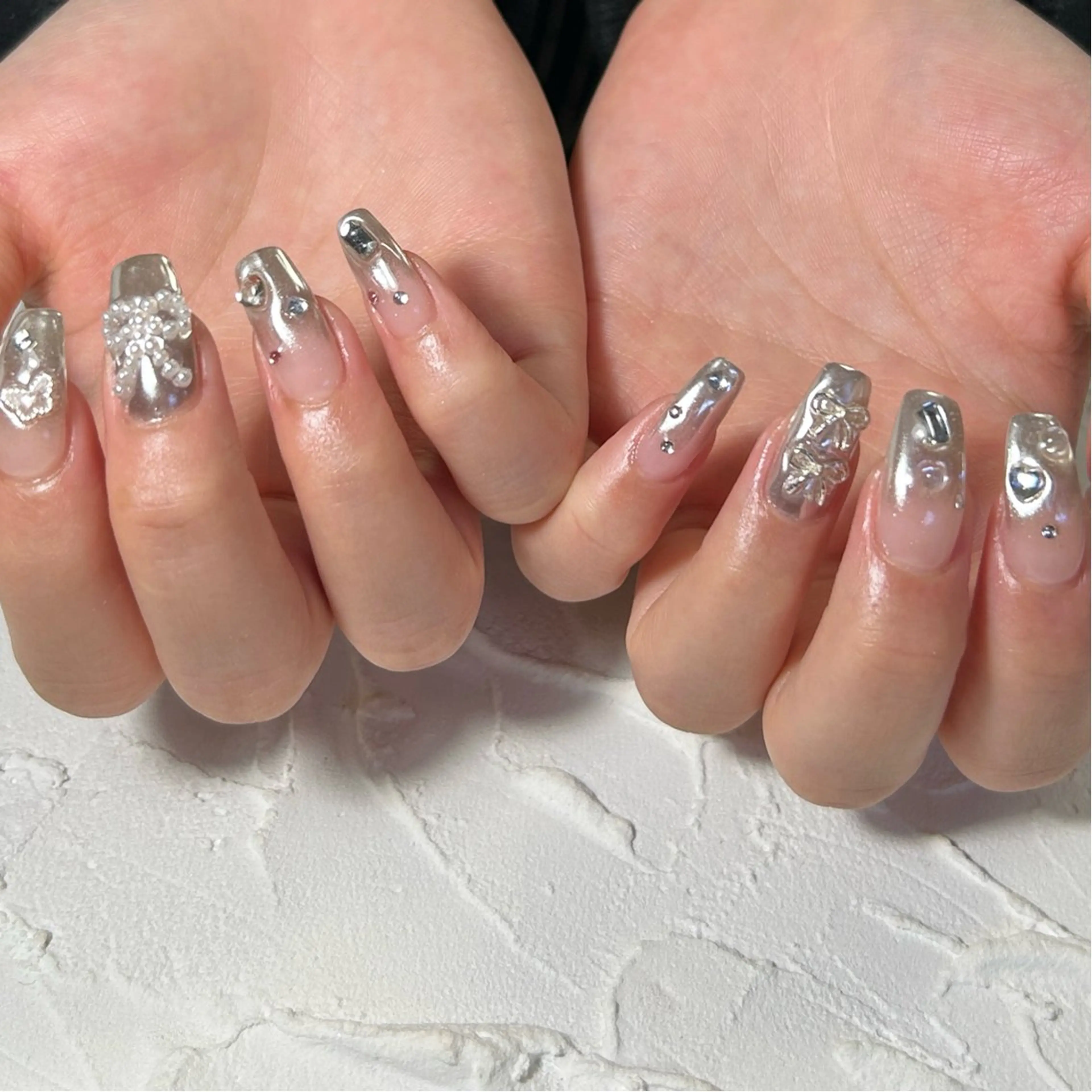 ネイル グラデーション ミラーネイル ハンドネイル Lofinails ちひろのネイルデザイン