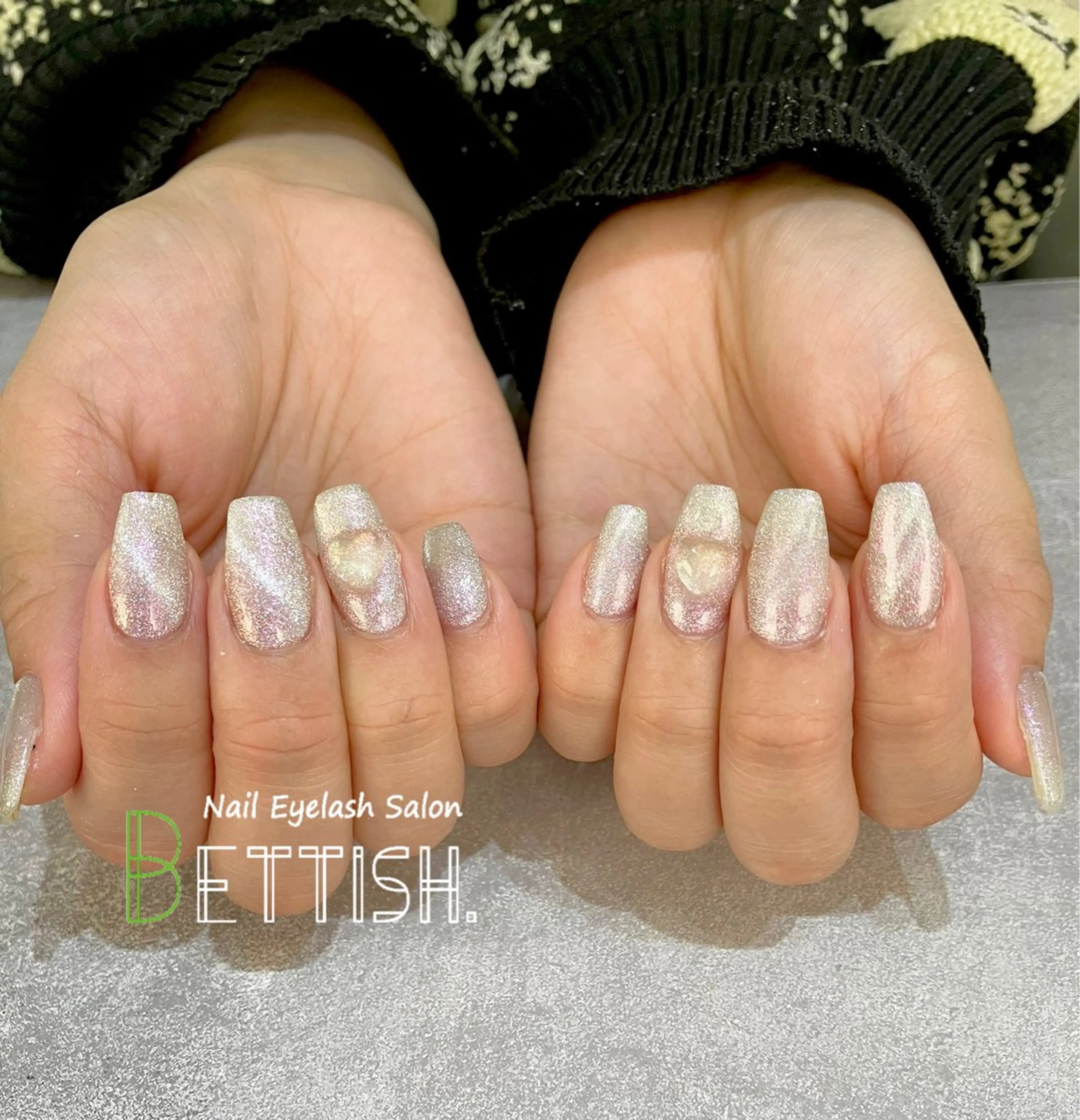 ネイル ハート マグネットネイル ハンドネイル BETTISH. KUMIKO☺︎︎のネイルデザイン