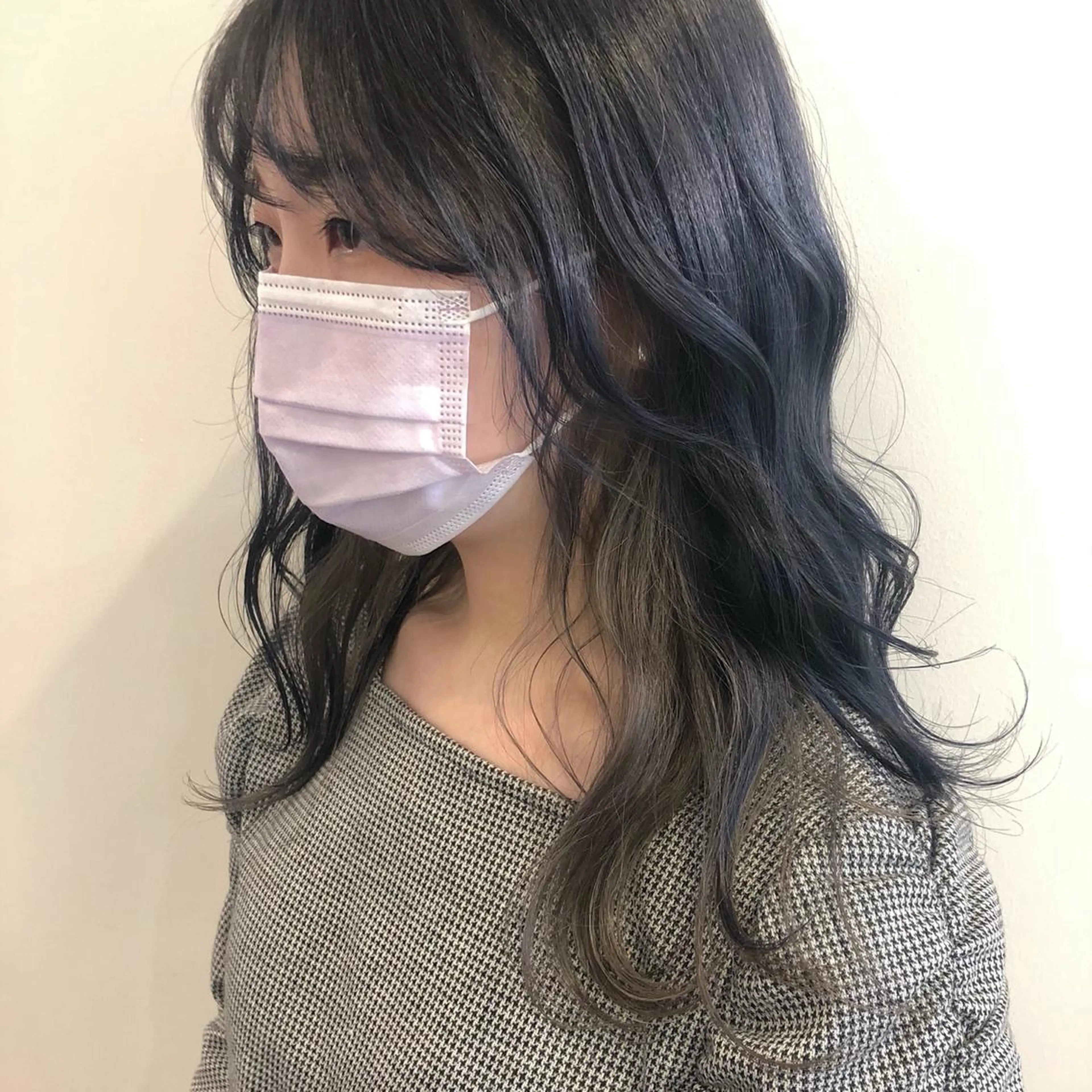 ロング カラー ネイビーカラー レイヤー/お顔まわり 暖色カラー🍑Amiのヘアスタイル