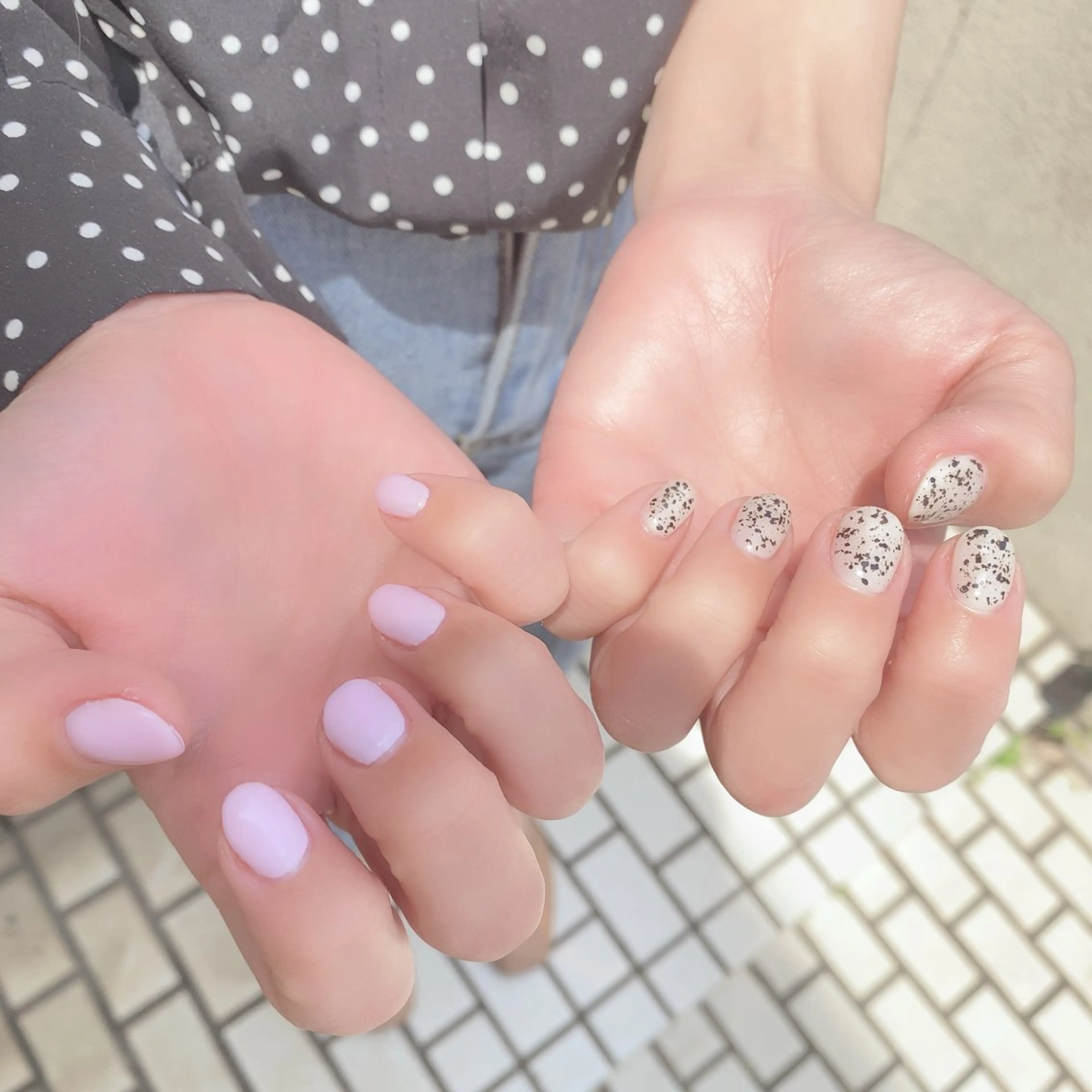 ネイル パステルネイル ピンク ショートネイル マジョリカ ブルーのネイルデザイン