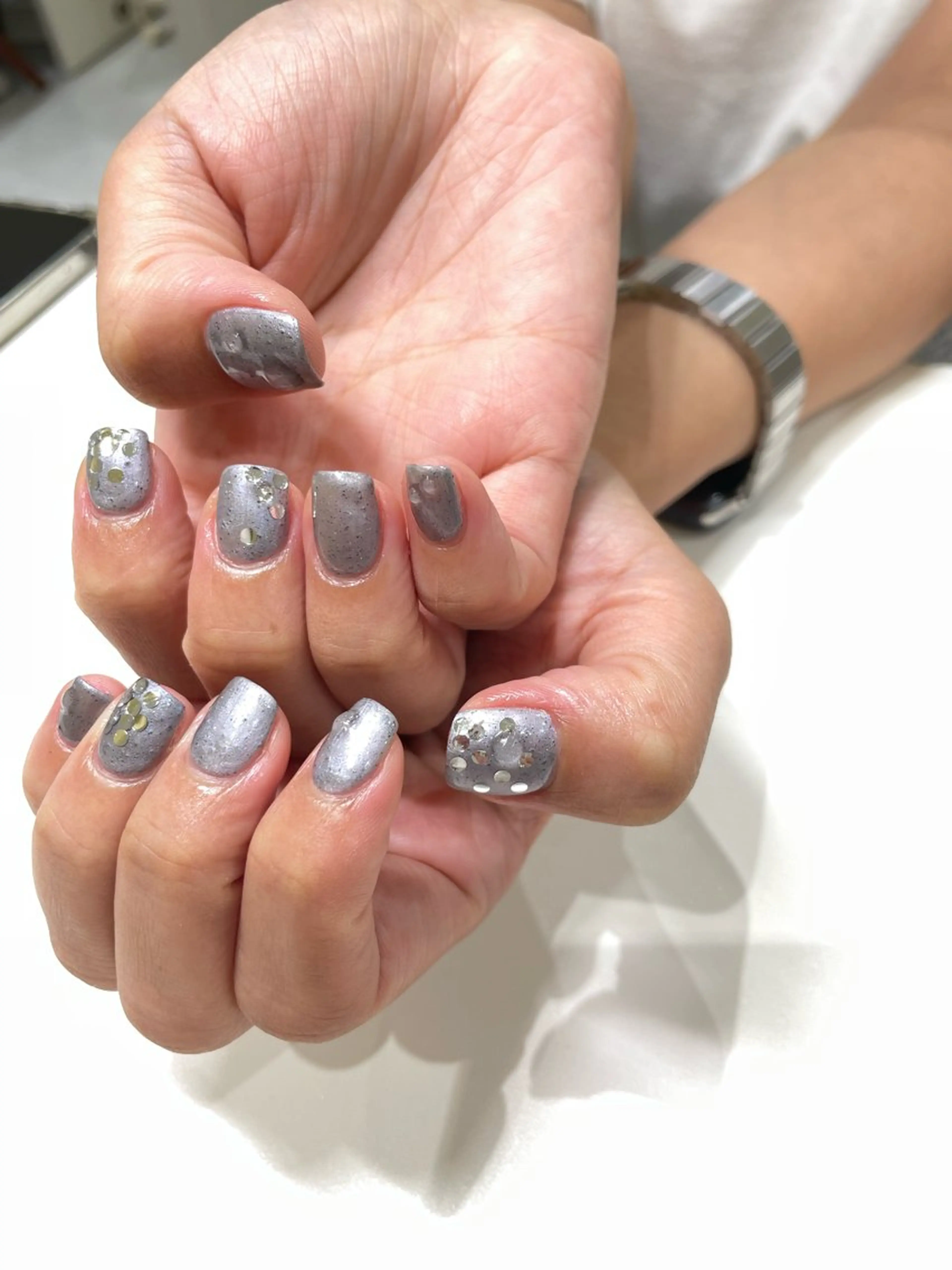 ネイル GO TODAY シェアサロン 渋谷Orla店所属・吉井 まりのネイルデザイン