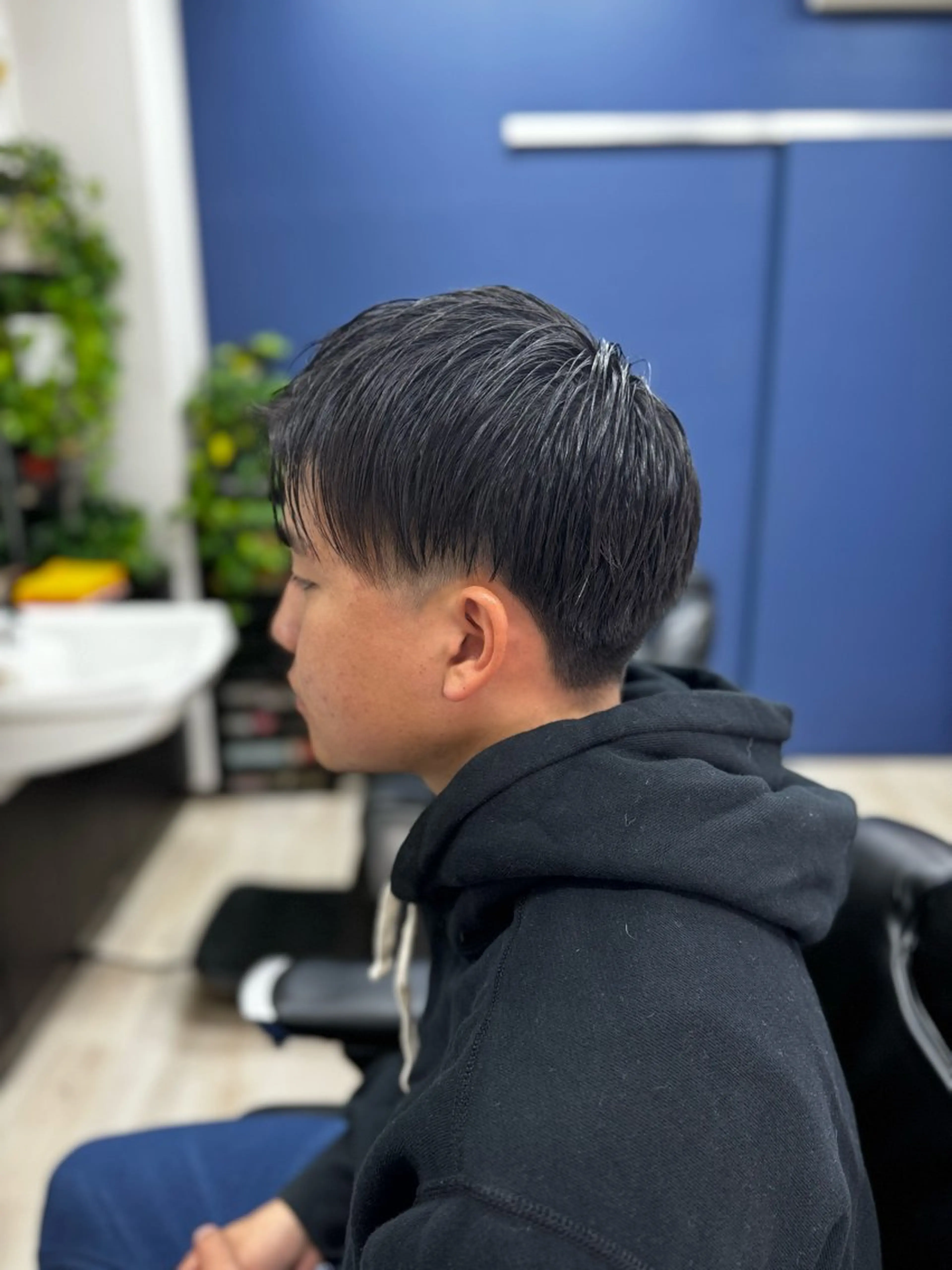 ミディアム メンズ カット ヘアセット ヘアーサロン・シルエット箱崎店所属・井尾 美空斗のヘアスタイル