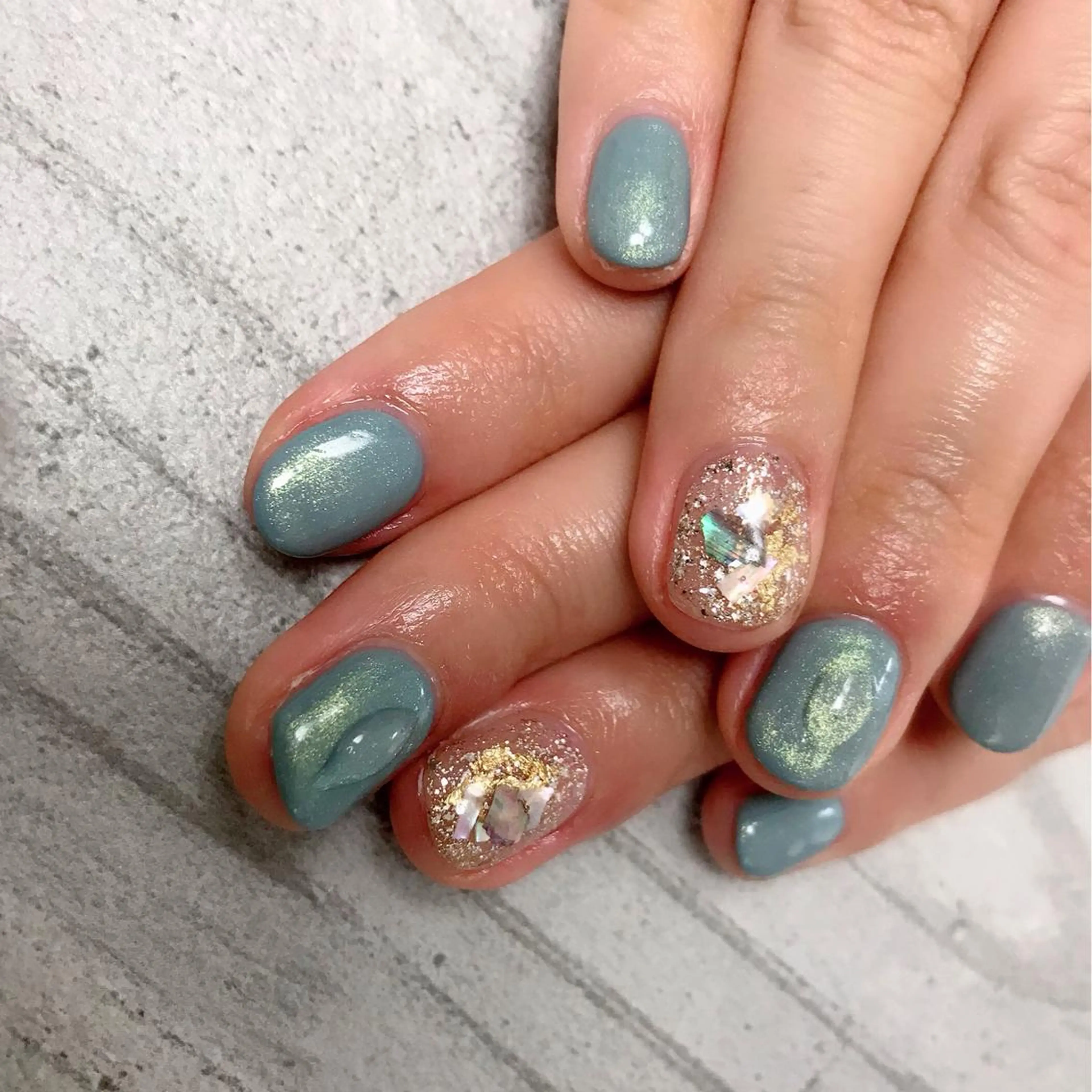 ネイル ラメ(グリッター) ぷっくりネイル kikinail 溝の口のネイルデザイン