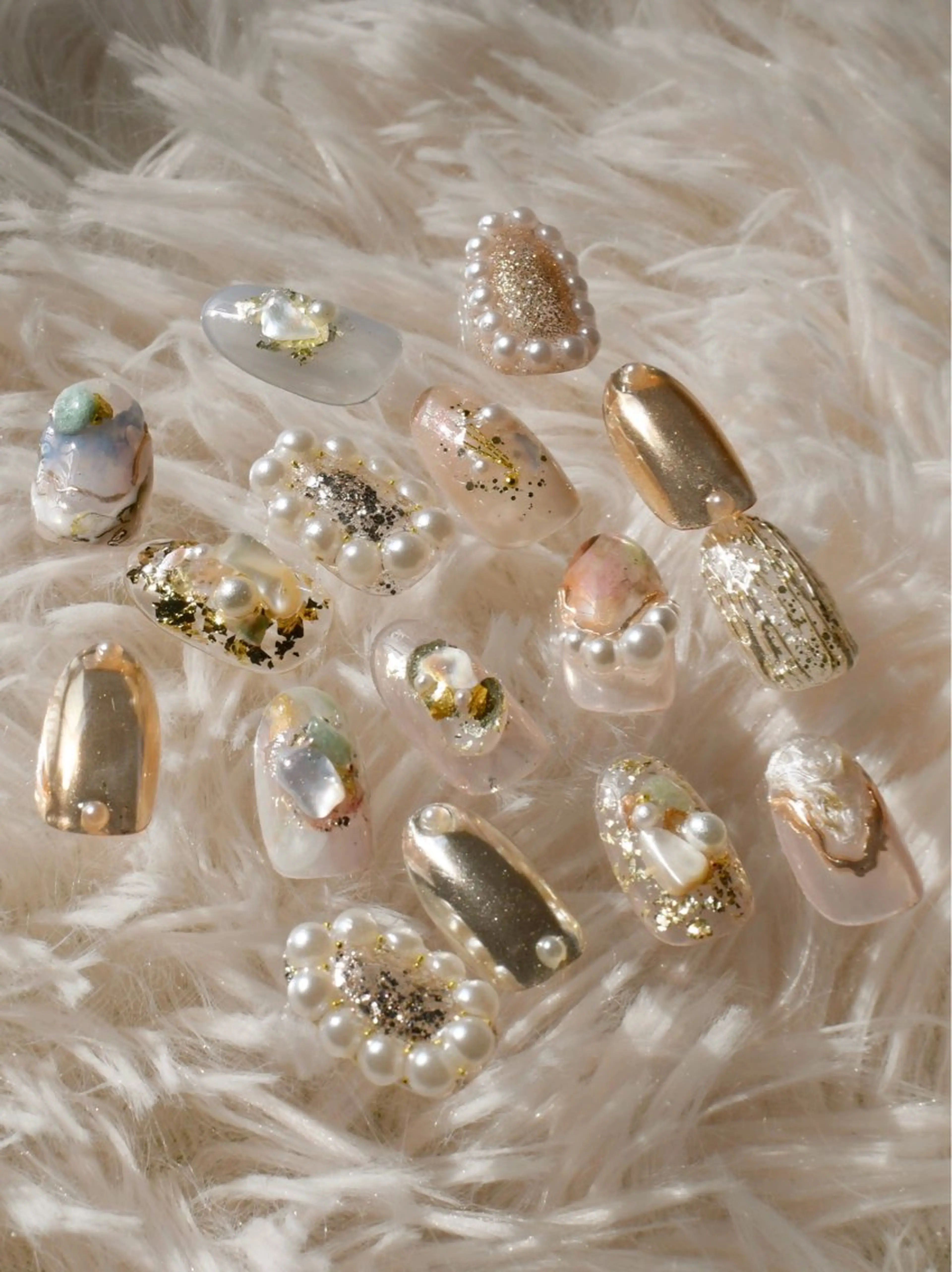 ネイル ニュアンスネイル ハンドネイル nuu 栄  /  シェアサロン所属・nuu栄 ユキ / 大人ニュアンスのネイルデザイン