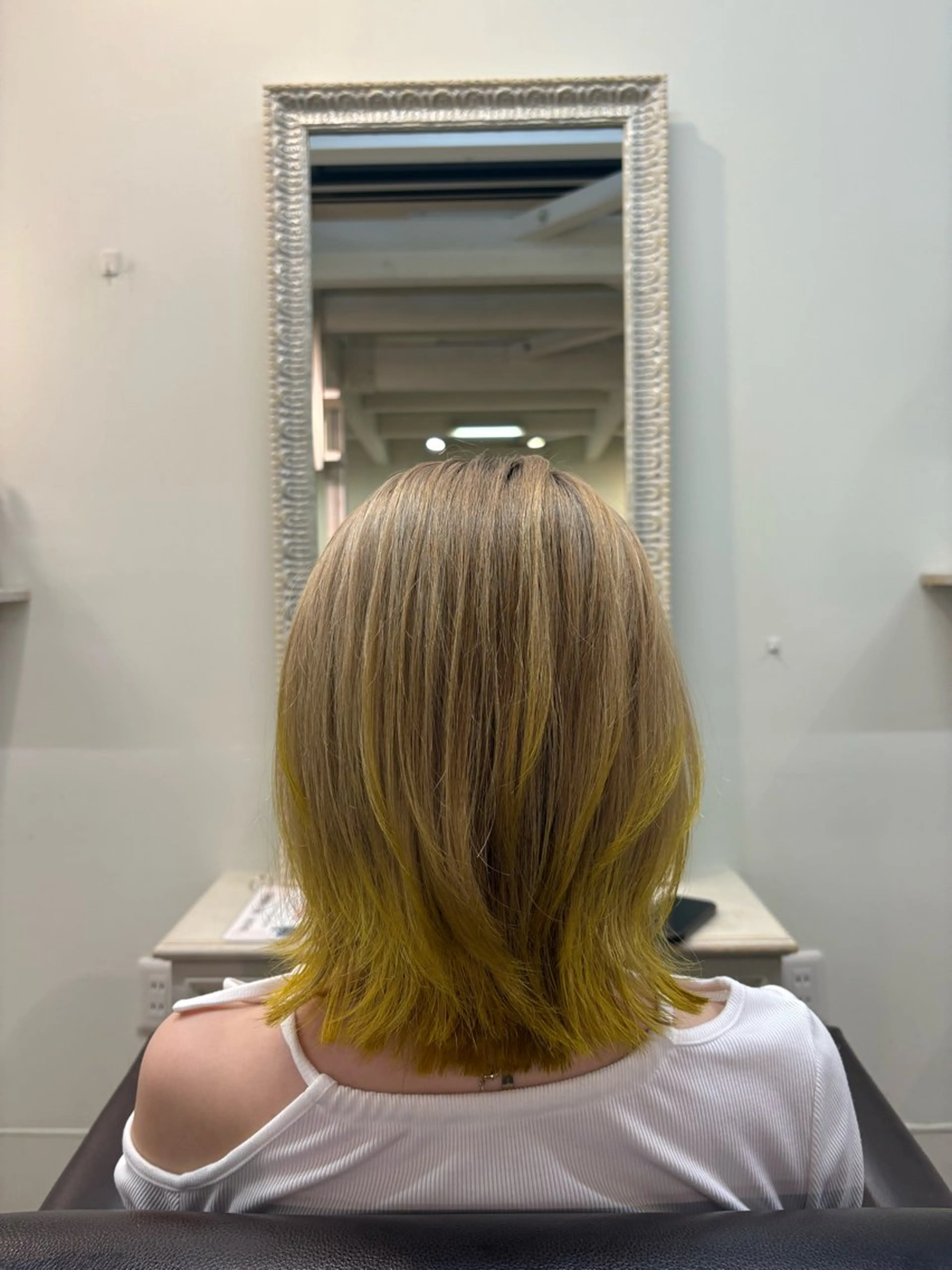 カラー ベージュカラー ヘアカラー タニグチ 南草津のヘアスタイル