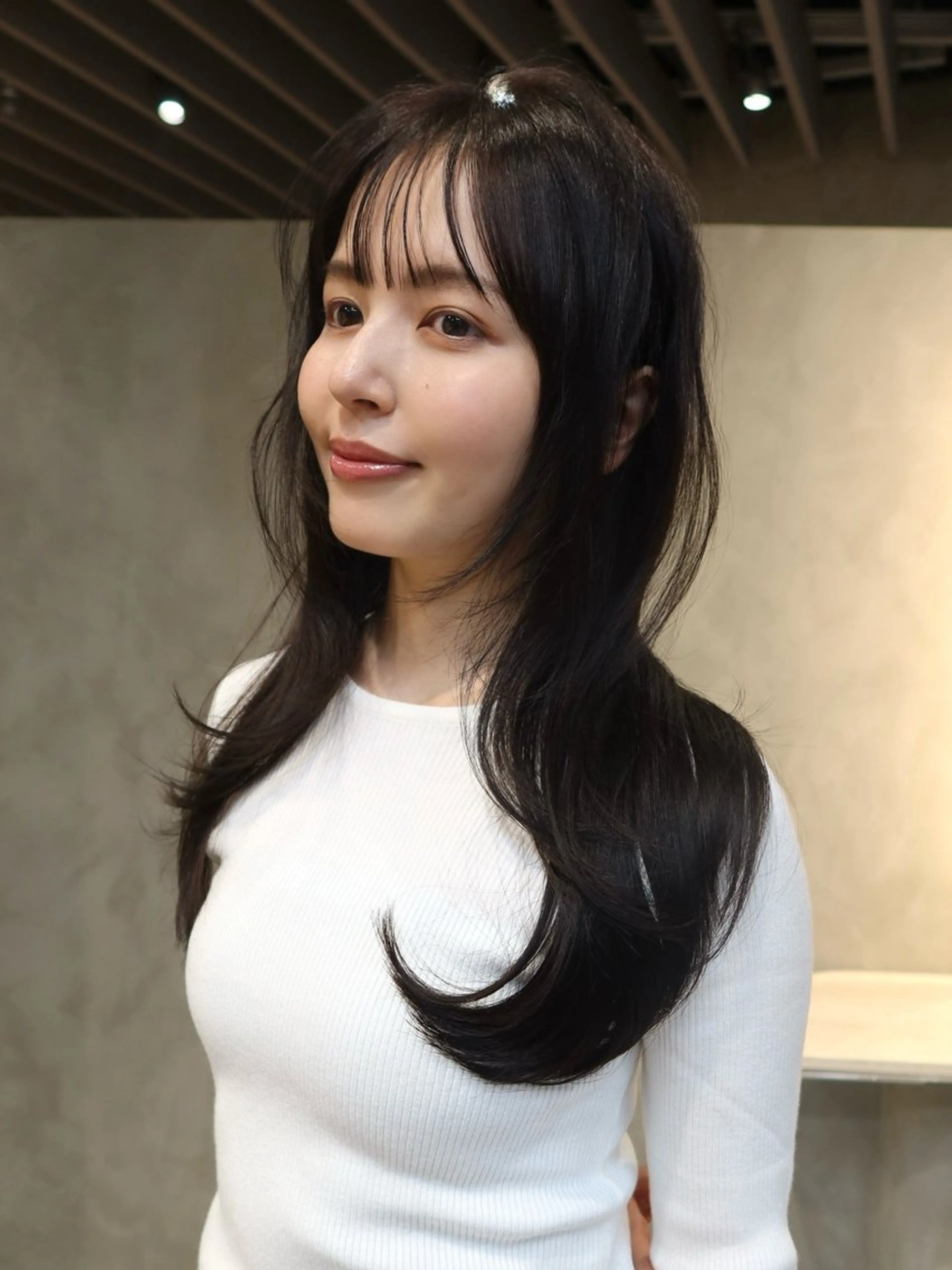 セミロング レイヤーカット LEANE THE TOKYO所属・大人レイヤー 🍃外苑前/荒谷進介のヘアスタイル