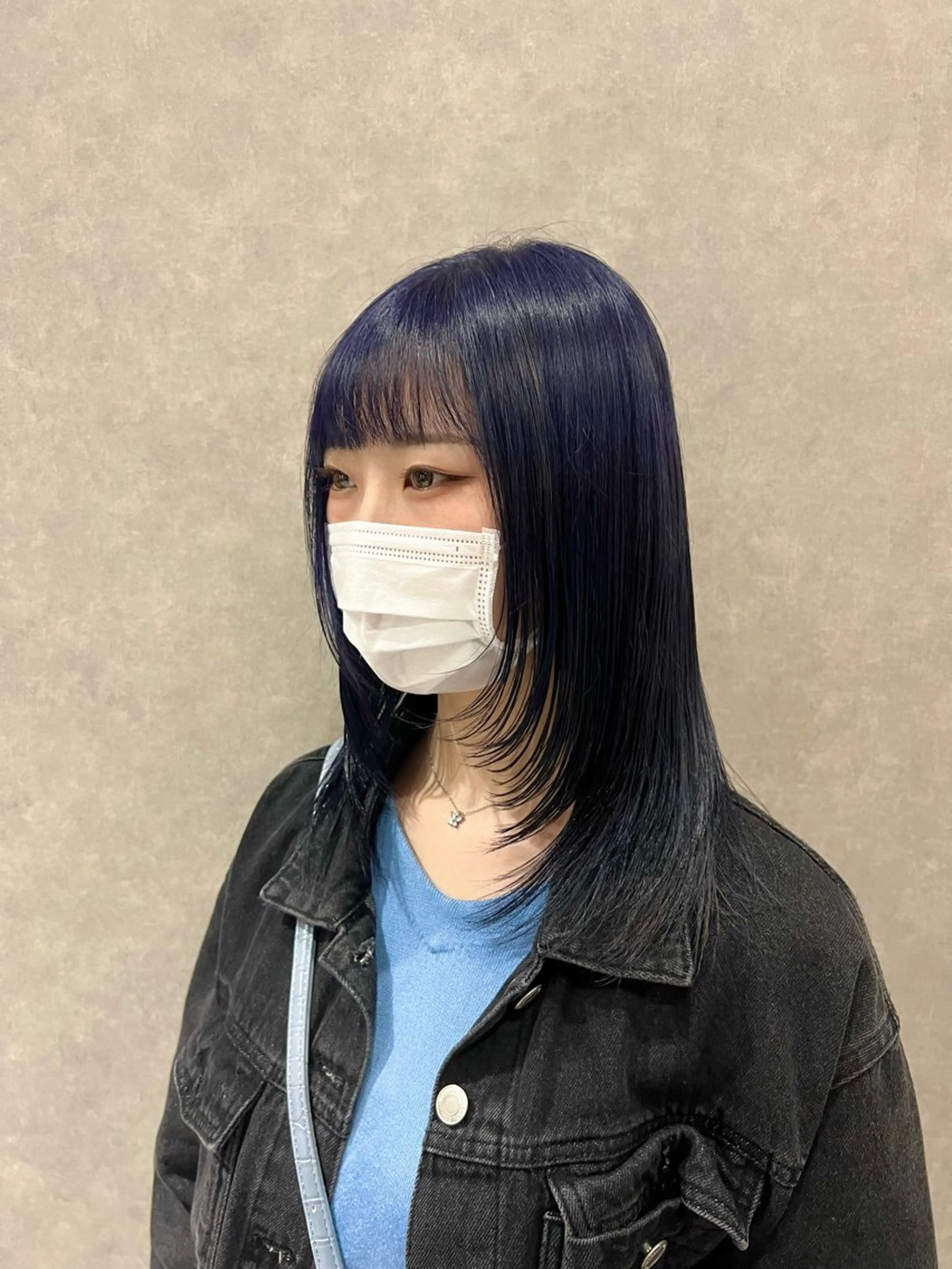 ミディアム ヘアカラー 【レイヤー/透明感/ ハイトーン】Rionのヘアスタイル