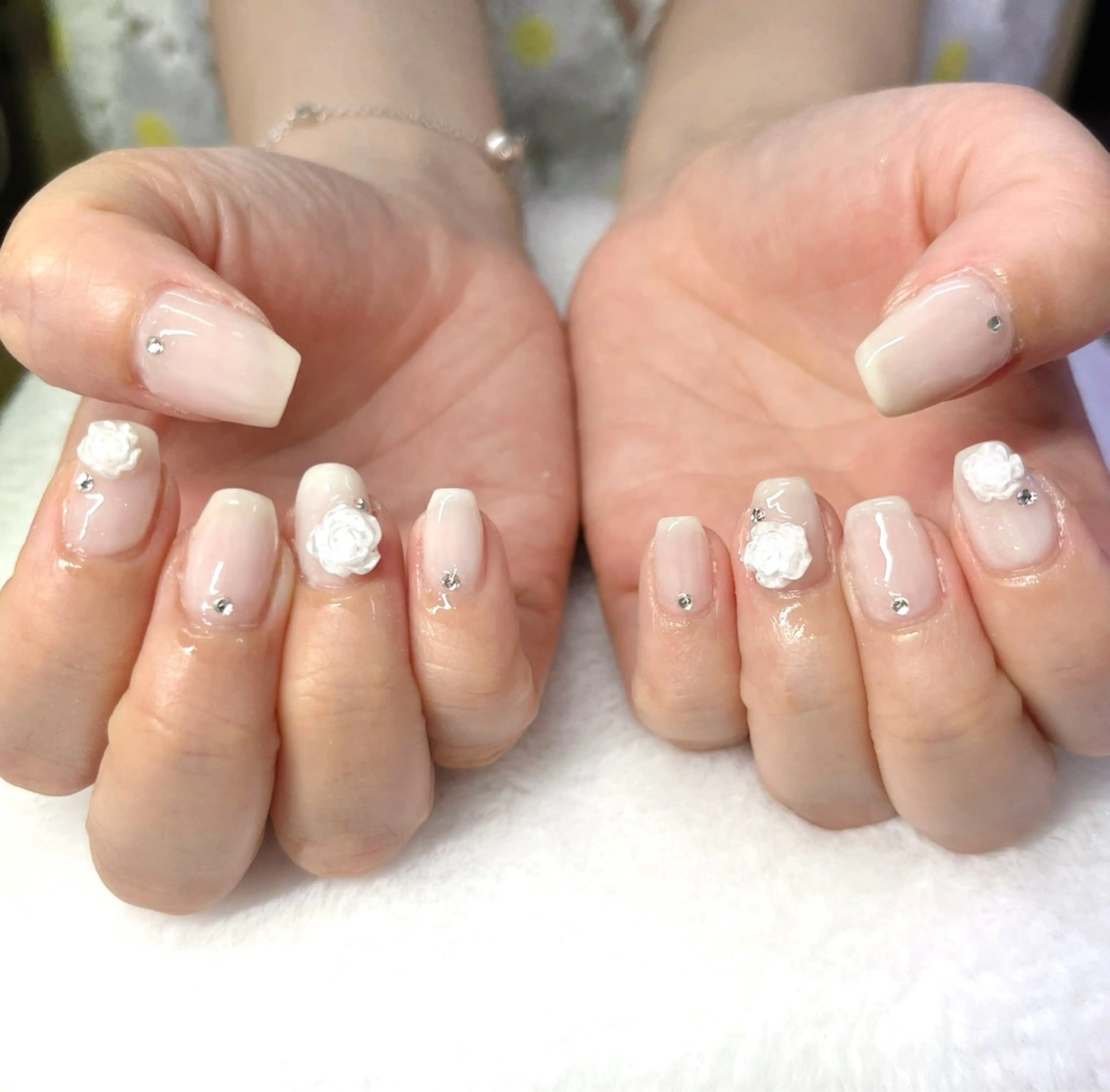 ネイル TRU NAIL＆EYE 上野店【トゥルーネイル＆アイ】所属・TRU ももかのネイルデザイン