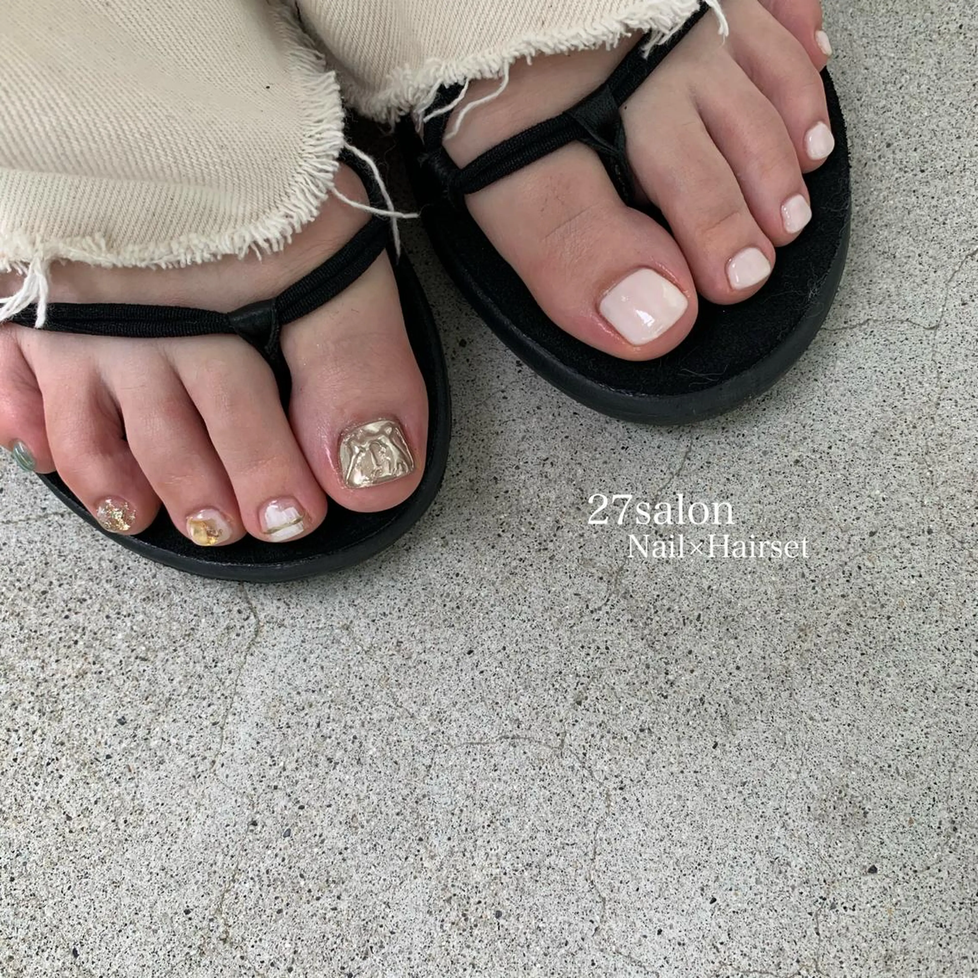 ネイル フットネイル ニュアンスネイル 夏ネイル フットネイル 27salon yuinaのネイルデザイン