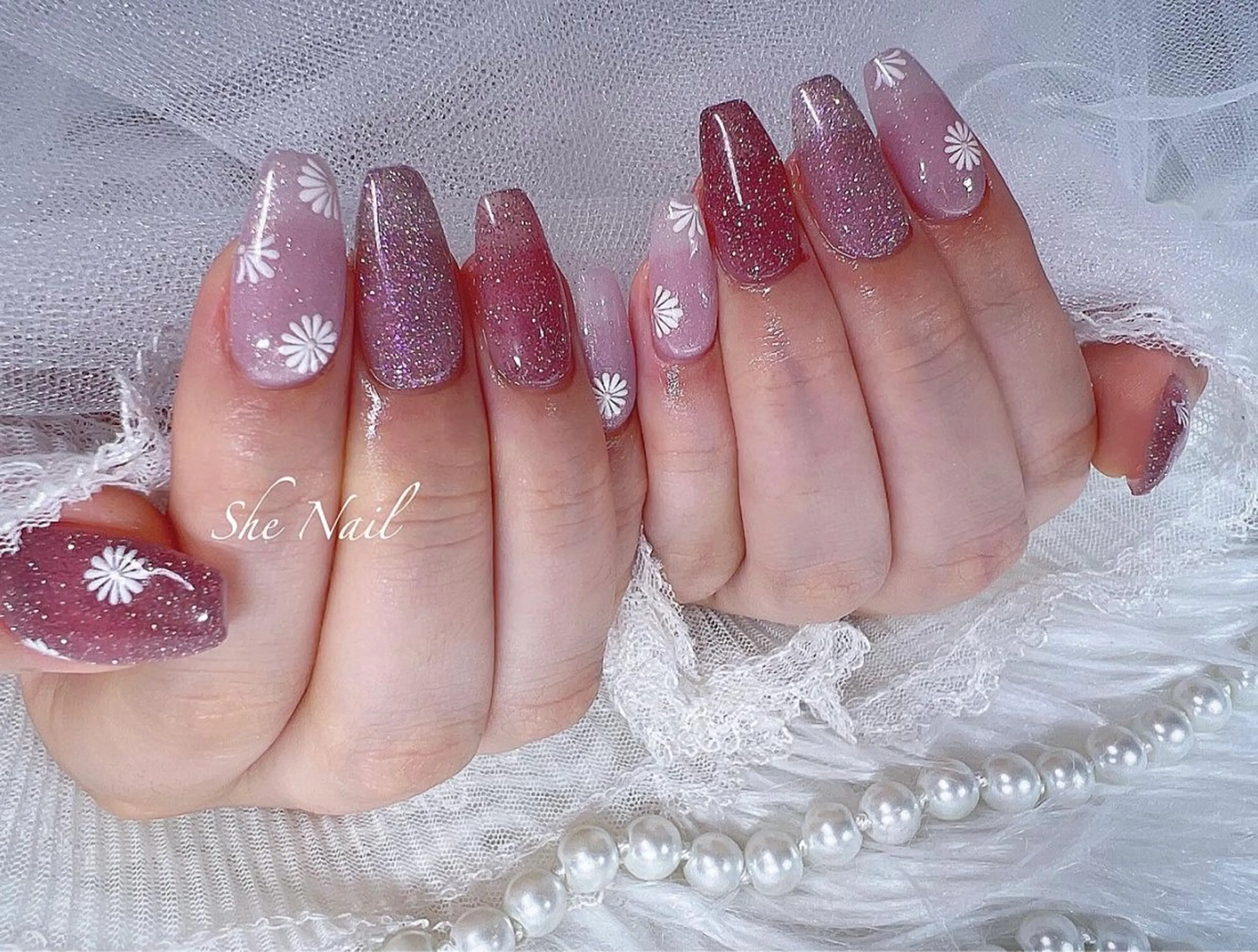 ネイル チークネイル 長さ出し フレンチネイル ガラスフレンチ マグネットネイル ハンドネイル She   Nail所属・ISA_ BELLAのネイルデザイン