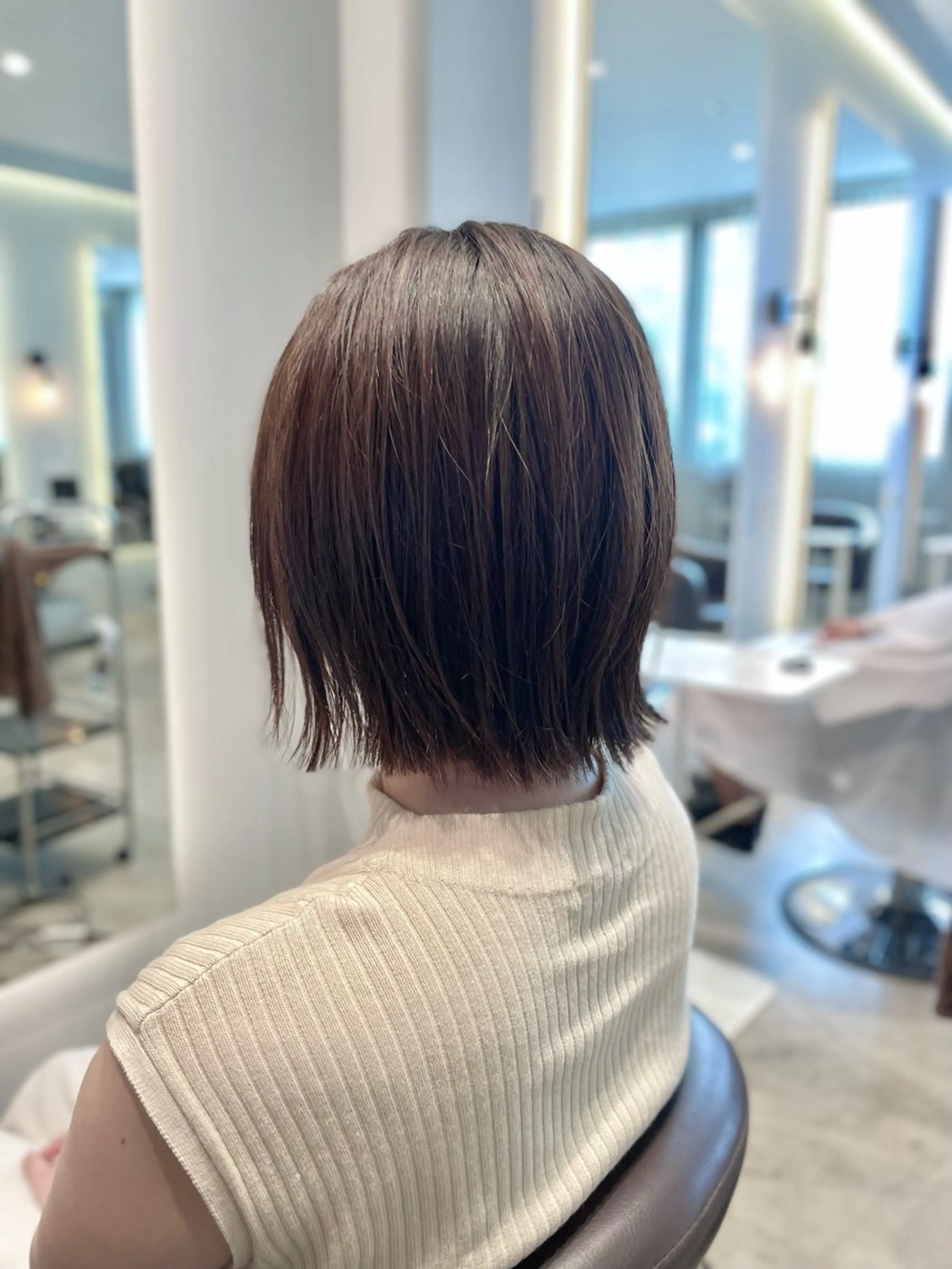 ショート カラー ボブ くびれヘア カット ヘアカラー トリートメント 中村 研介のヘアスタイル