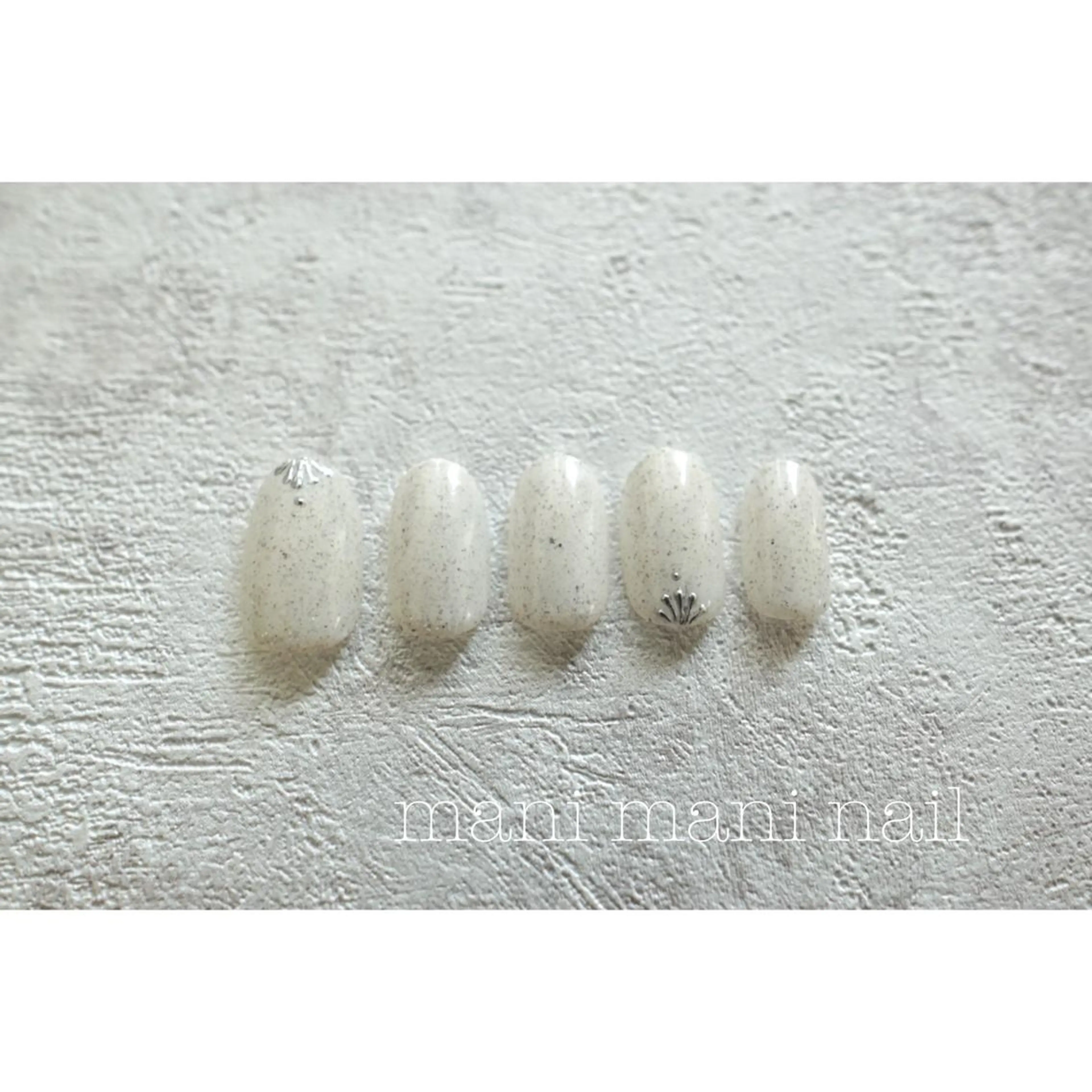 ネイル ハンドネイル mani-mani erikaのネイルデザイン