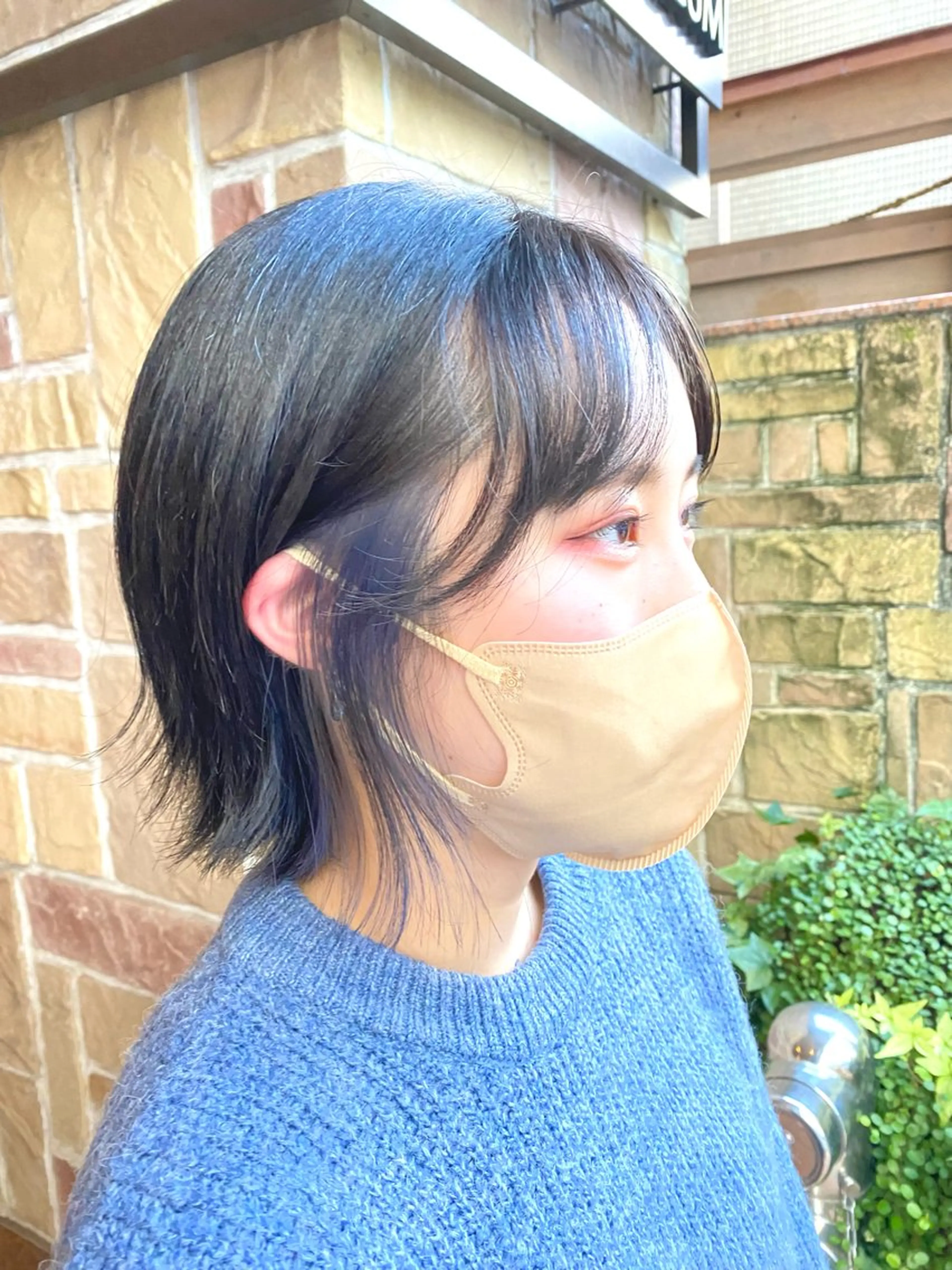 カラー 川本 芹奈のヘアスタイル