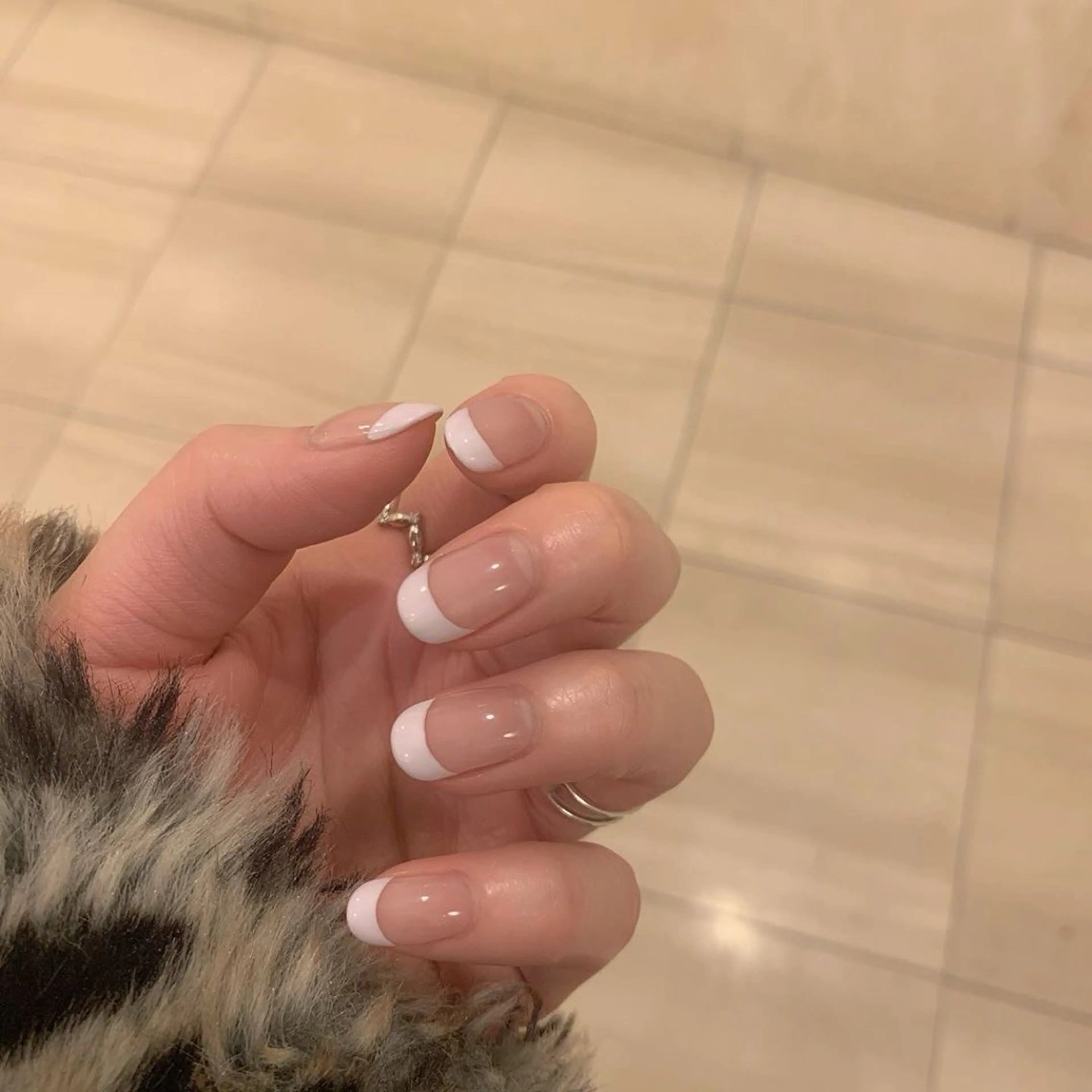 ネイル フレンチネイル 777nail salonのネイルデザイン