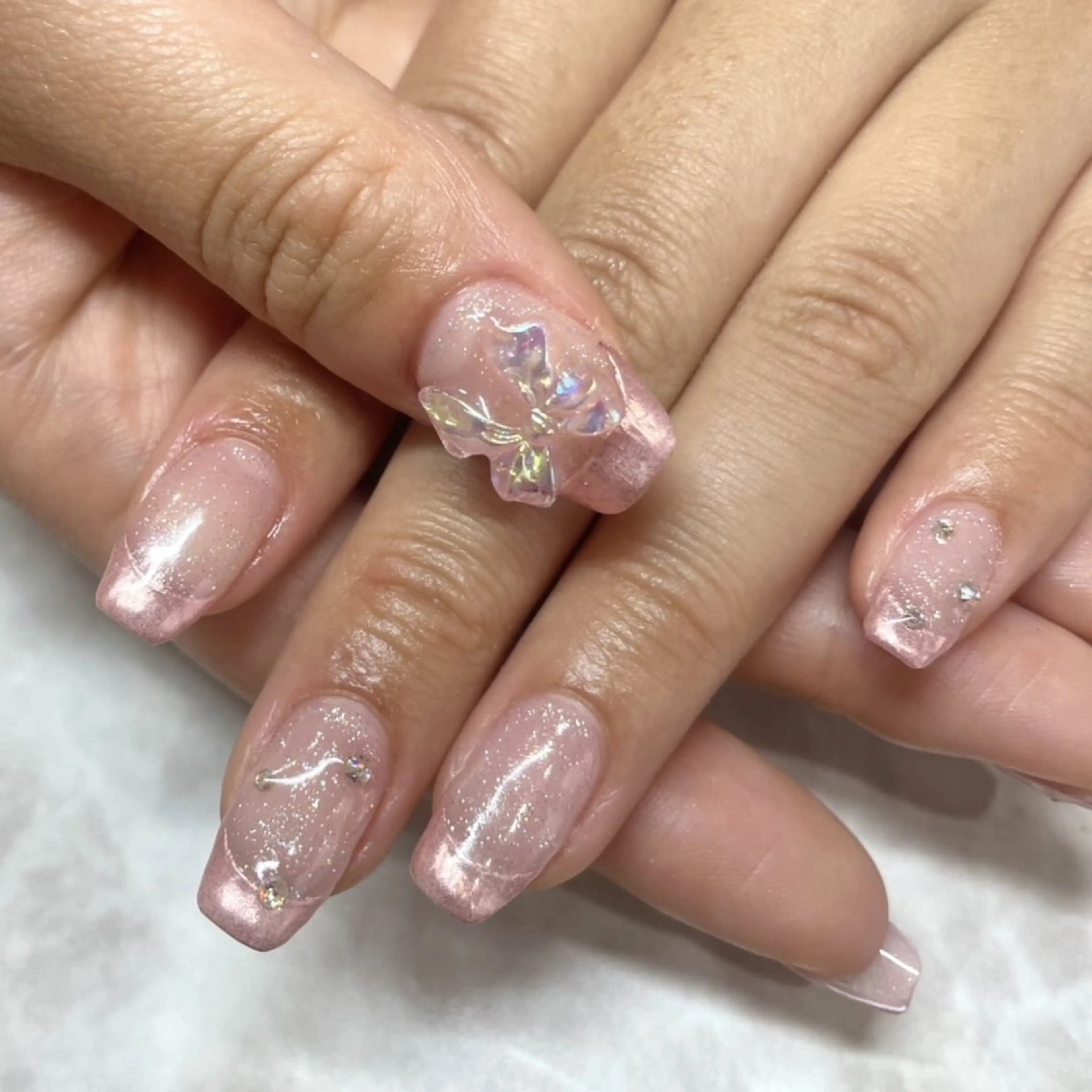 ネイル フレンチネイル ラメ(グリッター) ハンドネイル Beautiful Meかえでのネイルデザイン