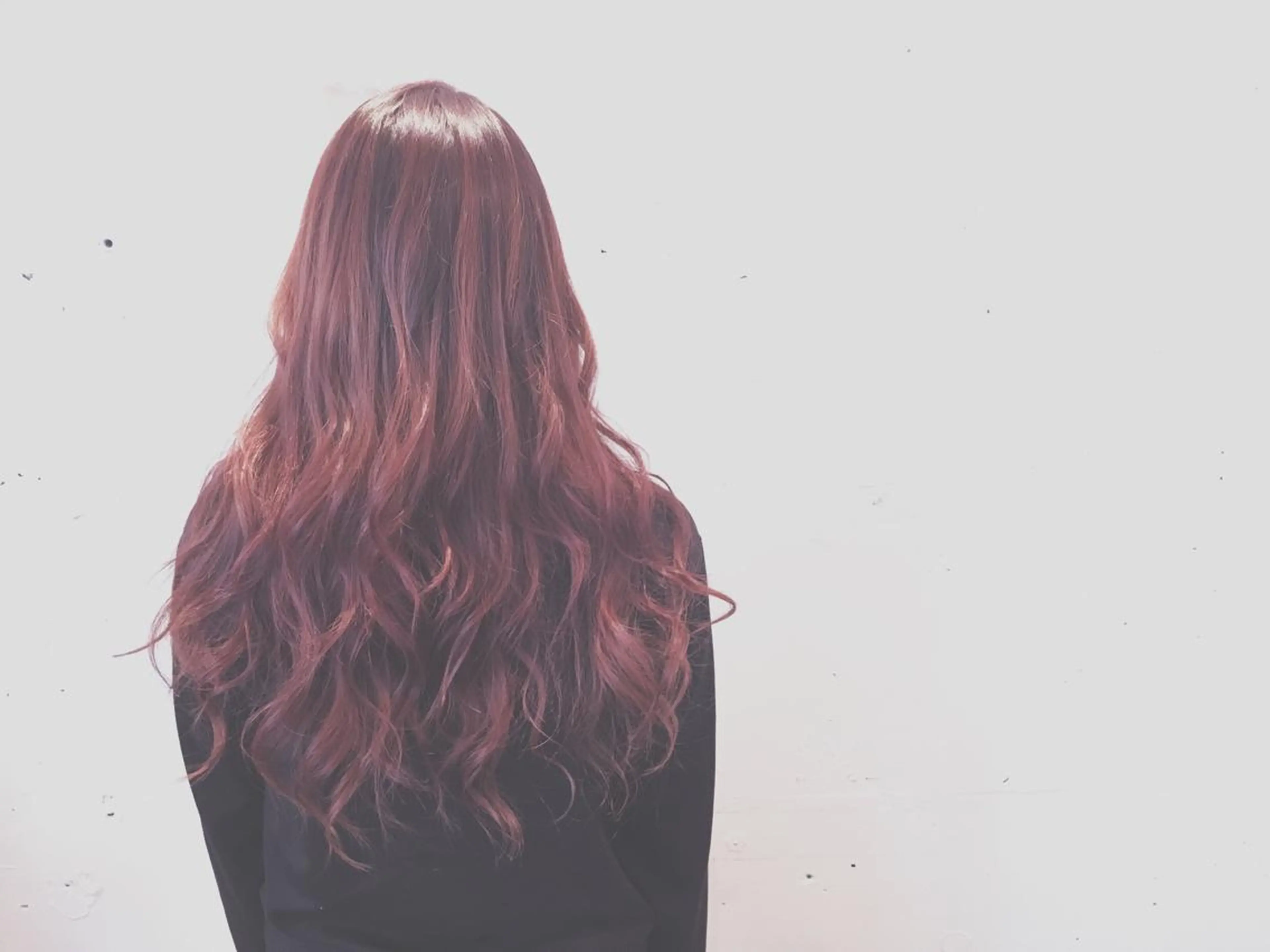 ロング カラー カシス ピンクカラー トリートメント てんま さやかのヘアスタイル