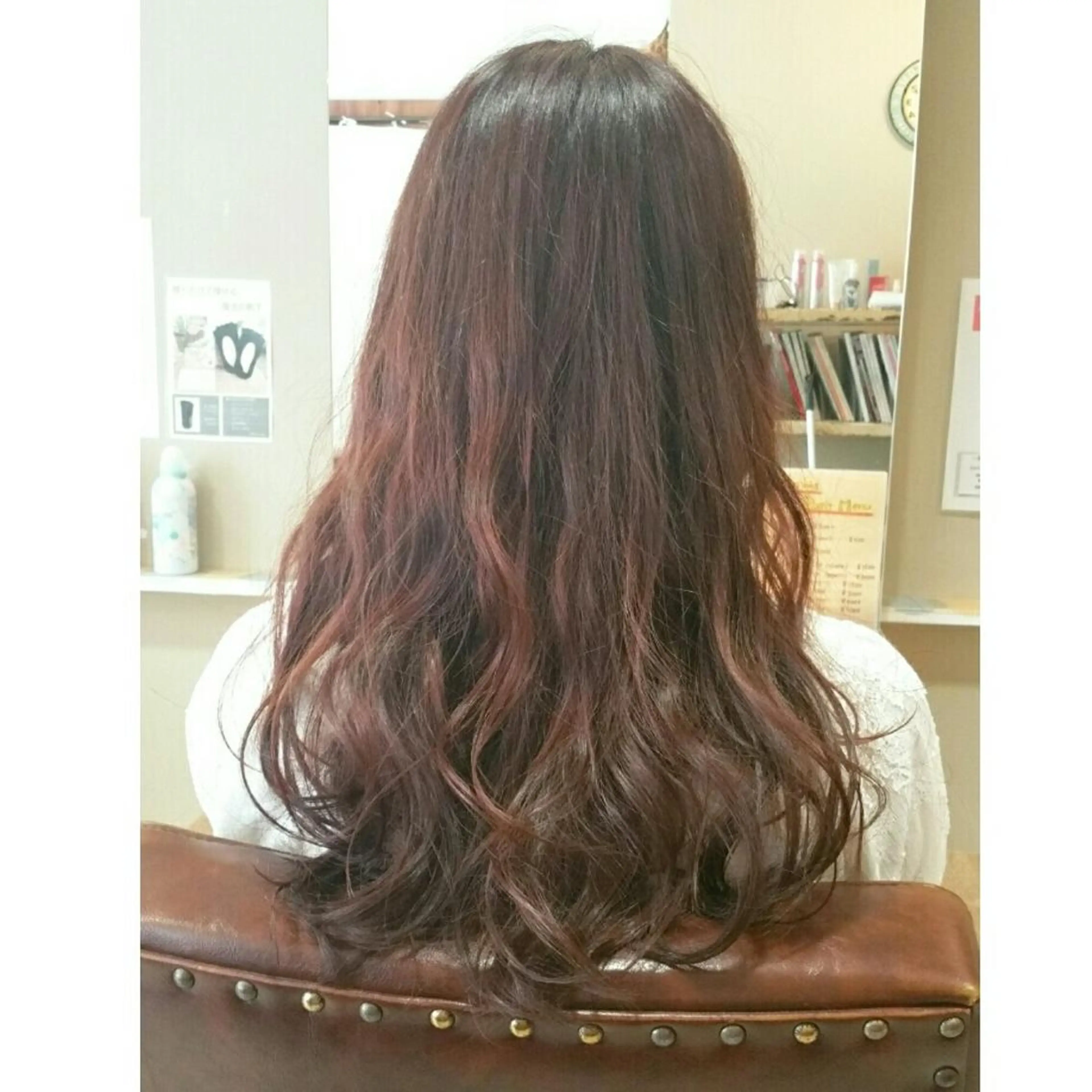 ロング カラー イルミナカラー ショートヘア💫 ハイトーン西田拓馬のヘアスタイル