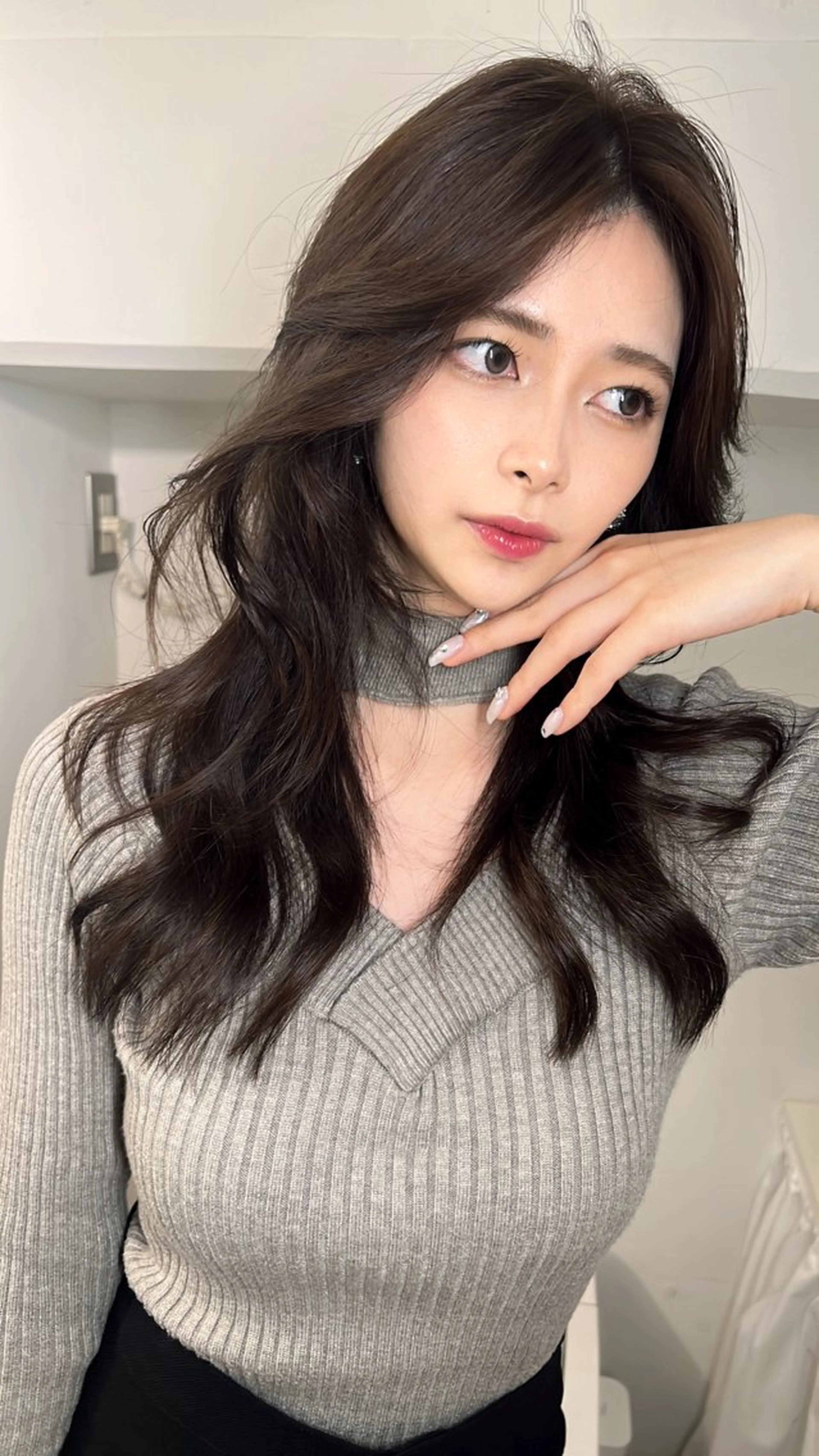 ロング 🇨🇳ワンホンヘア 下田鉄也のヘアスタイル