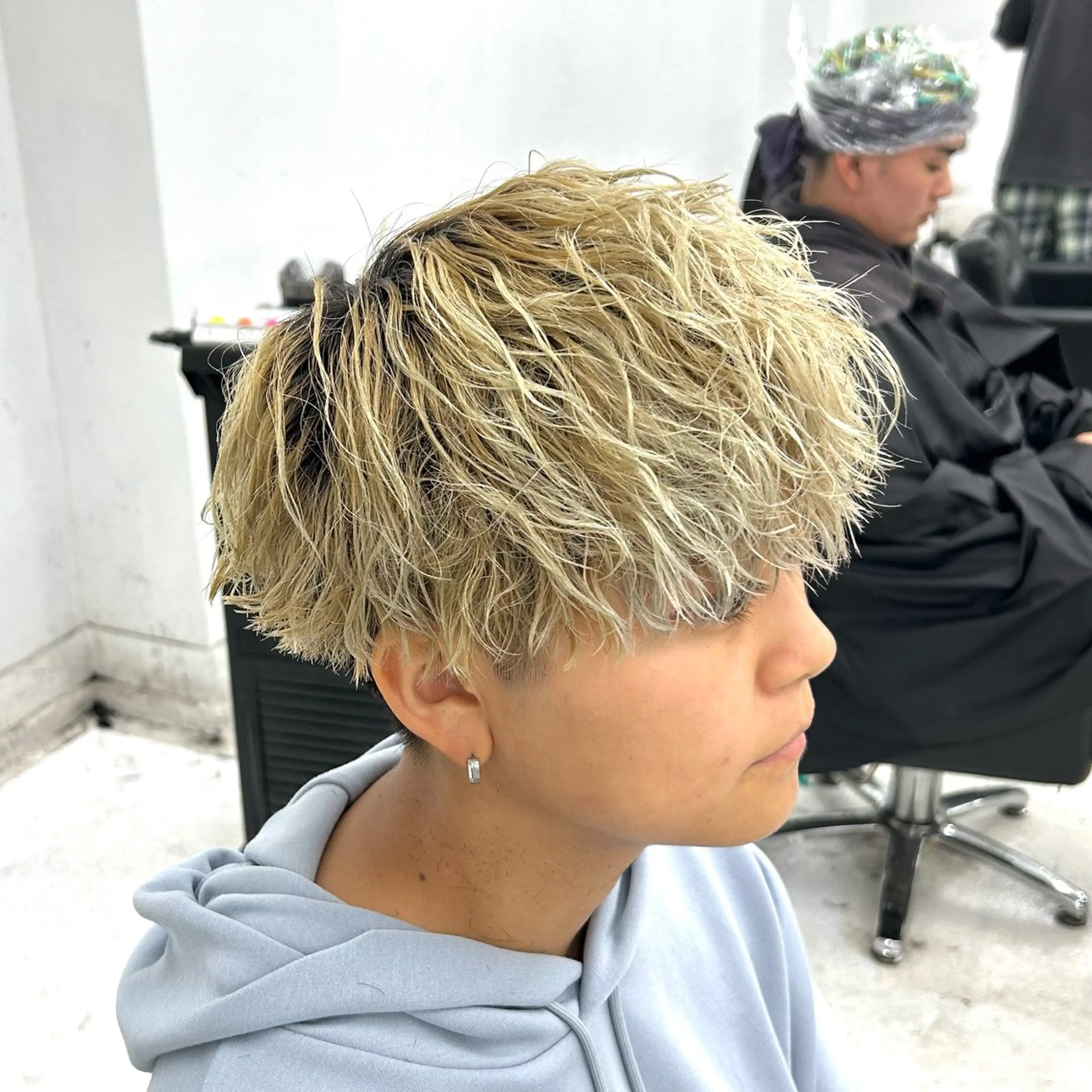 【ダメージが気になる方/ブリーチ毛🔥】メンズカット+毛先保護ケアパーマの写真