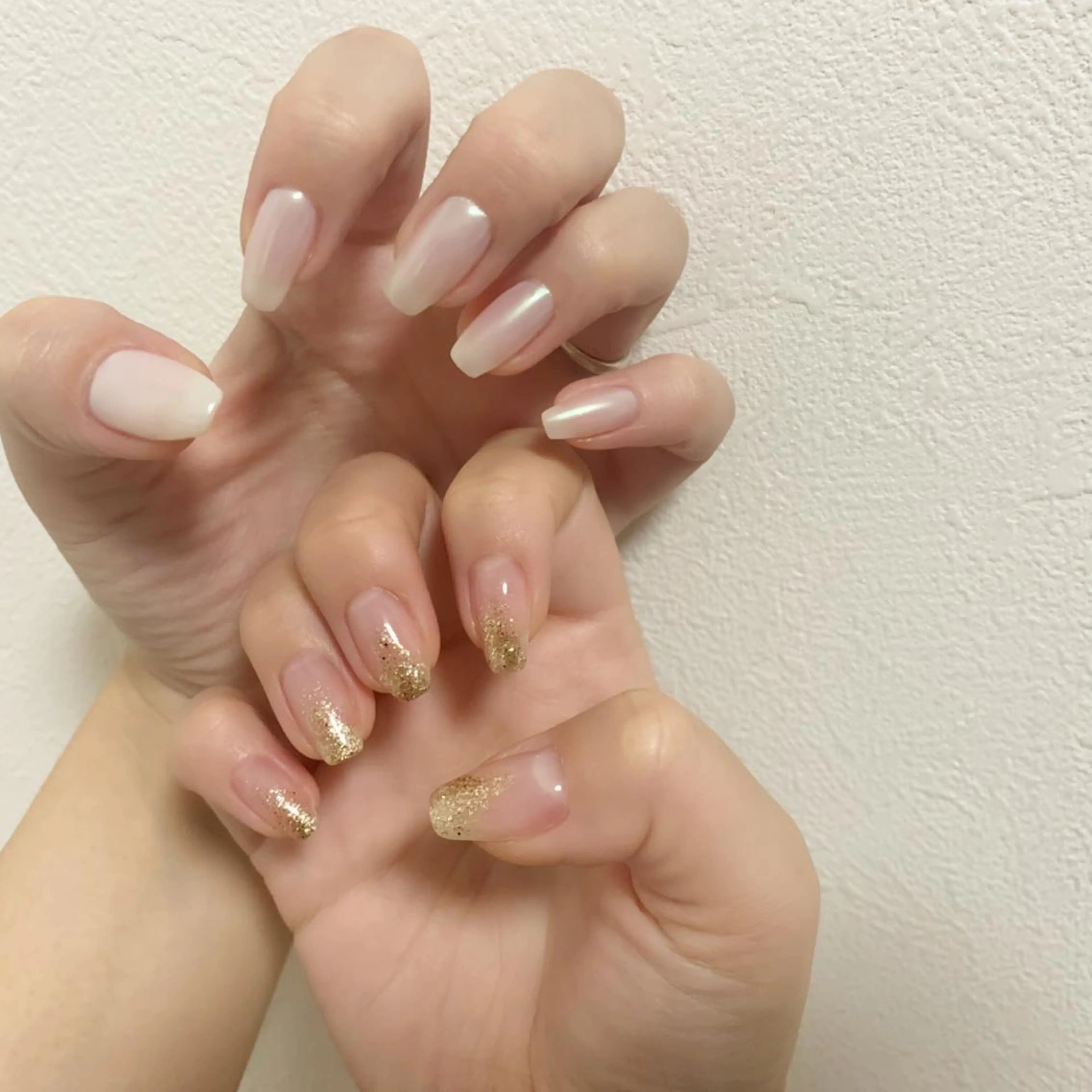 ミディアム ネイル オーロラネイル ミラーネイル ハンドネイル Lili beauty salon所属・Lilibeauty salonのネイルデザイン