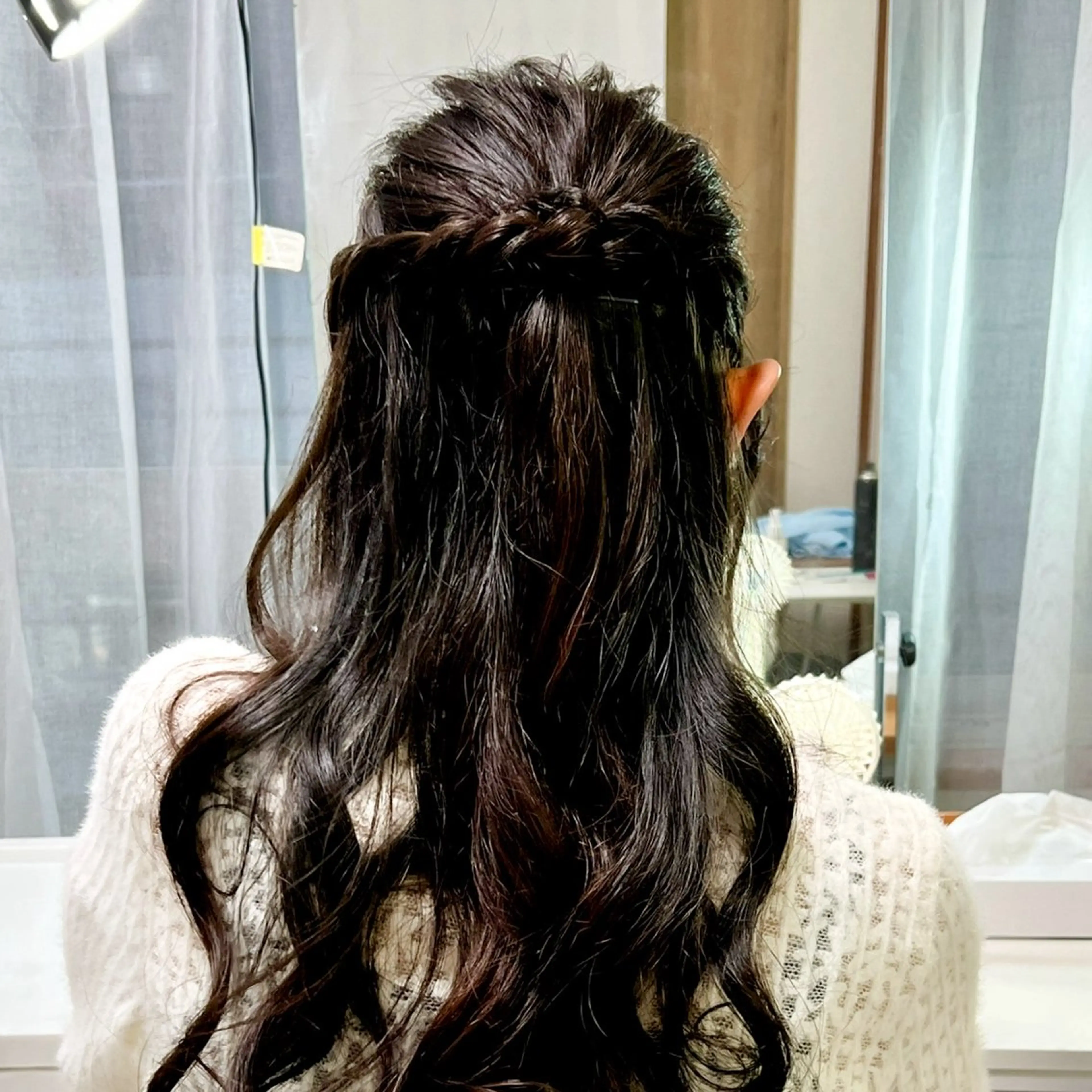 ヘアアレンジ ハーフアップ CHATEAU TERRACE所属・似合うヘアメイク🪞 CHATEAUのヘアスタイル