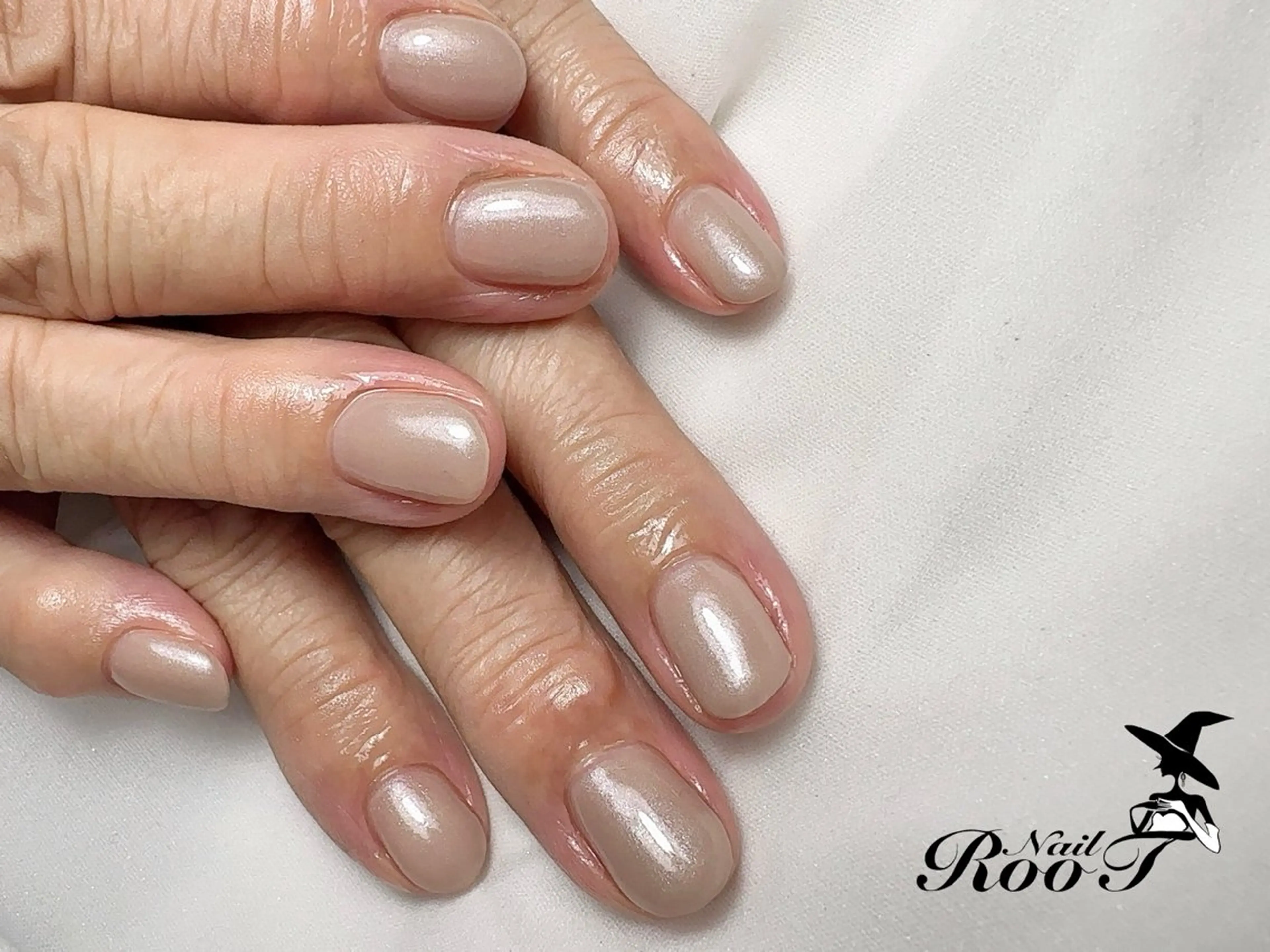 ネイル ワンカラーネイル ハンドネイル RooT Nailのネイルデザイン