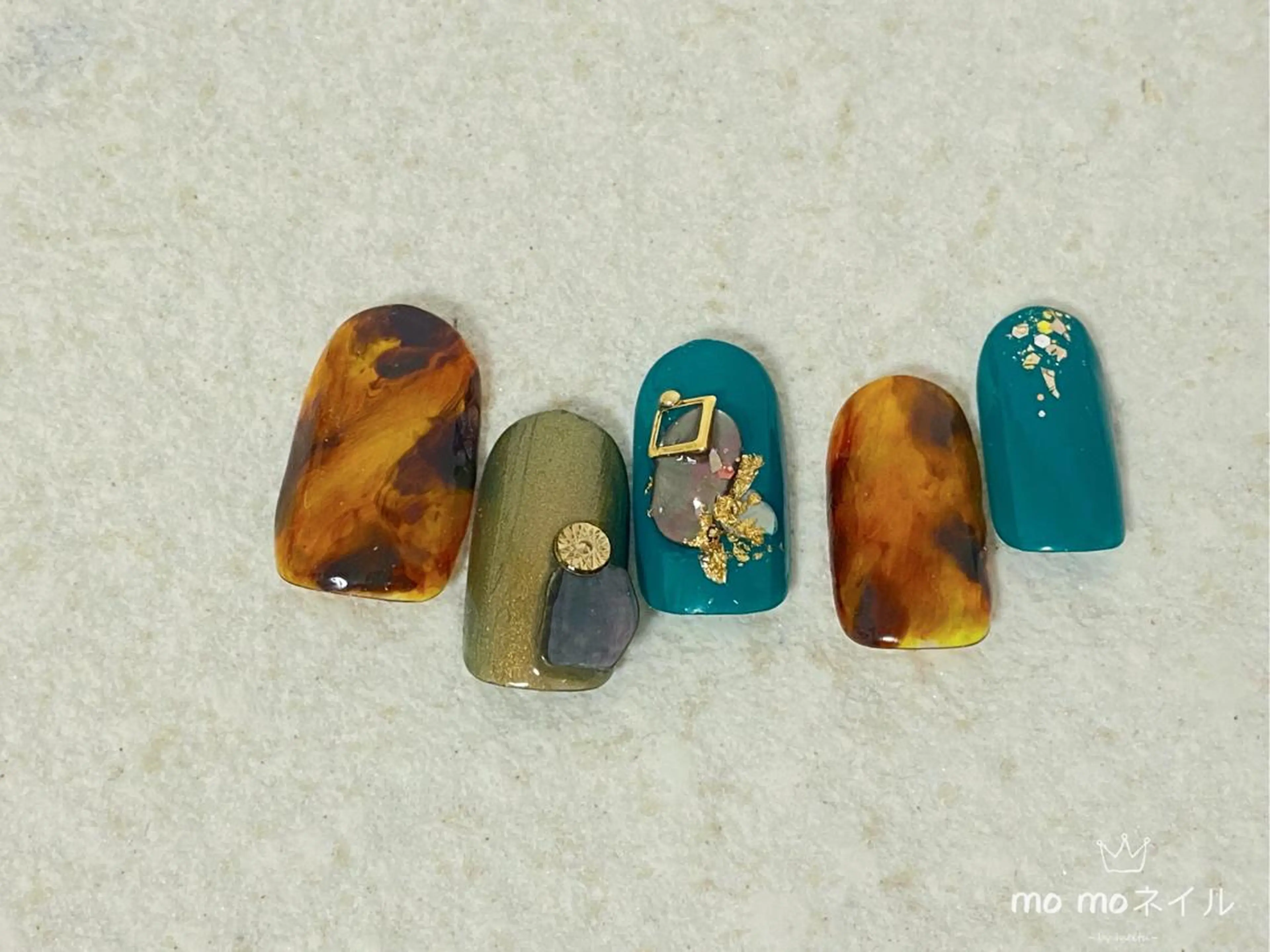 カラー ネイル 大理石ネイル(マーブル) MOMO nailのネイルデザイン