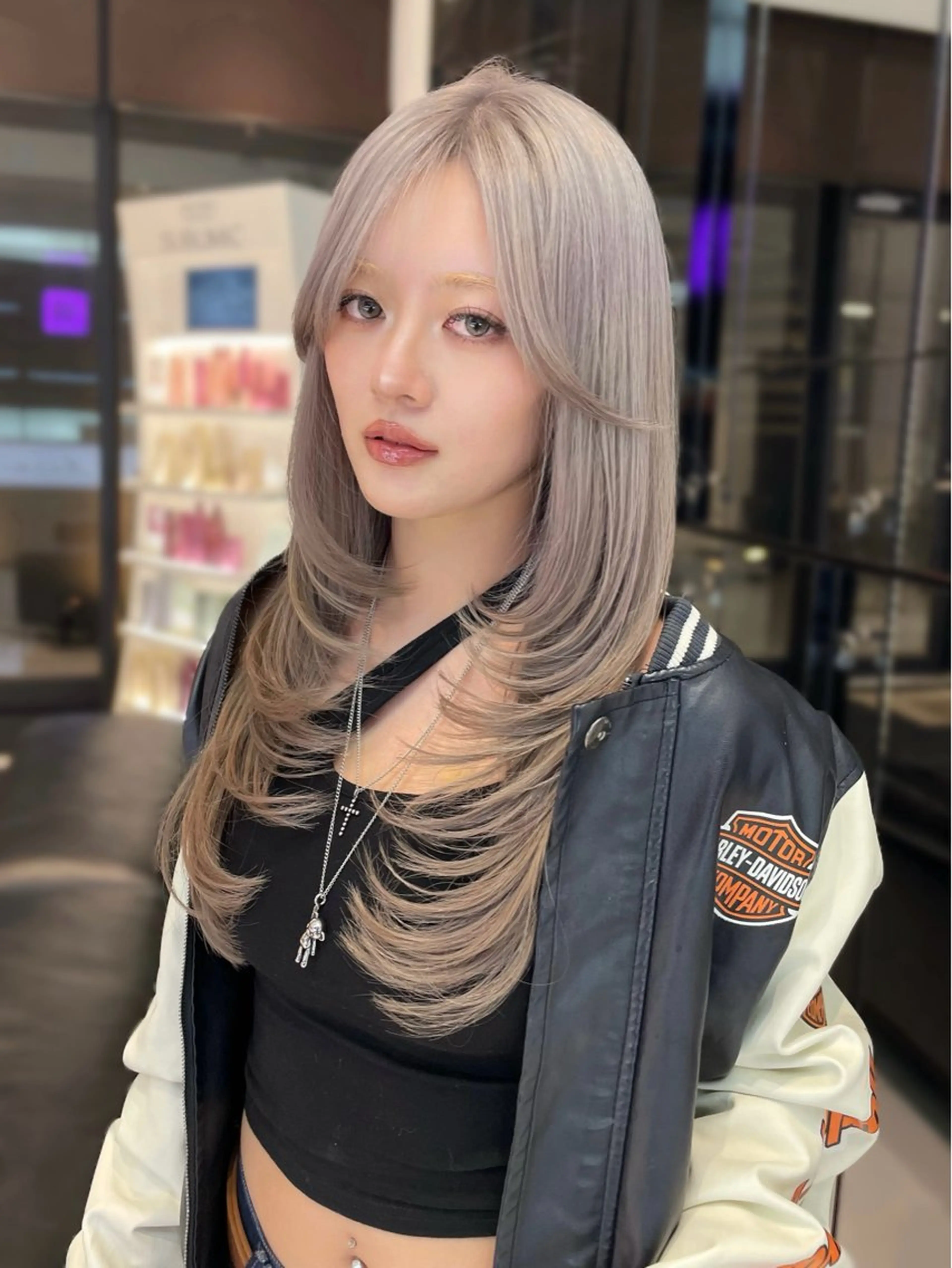 ロング レイヤーカット ヘアカラー トリートメント ヘアセット keen 吉祥寺所属・【韓国❤️海外ヘア】 AYAKAのヘアスタイル