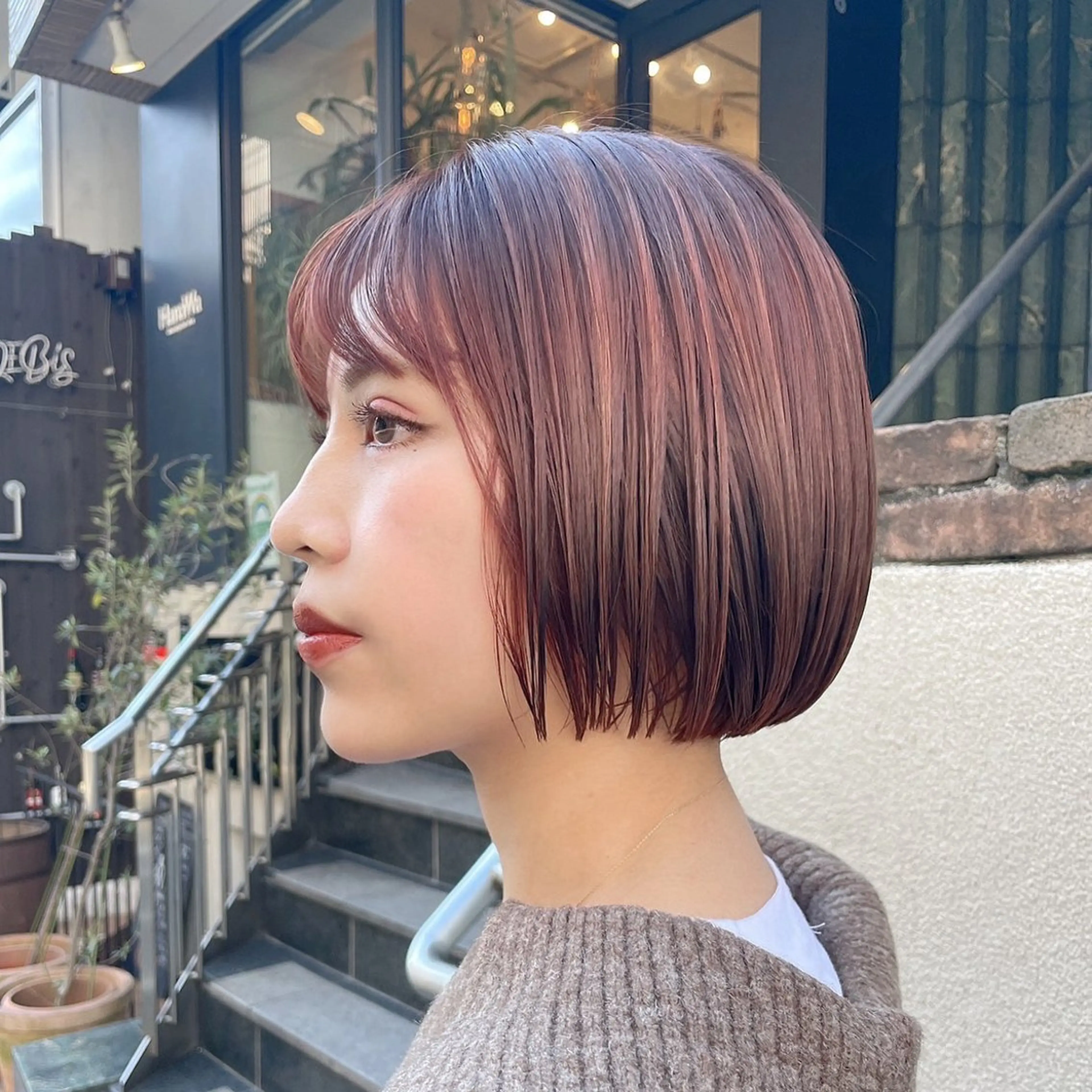 ミディアム 馬場 彩のヘアスタイル