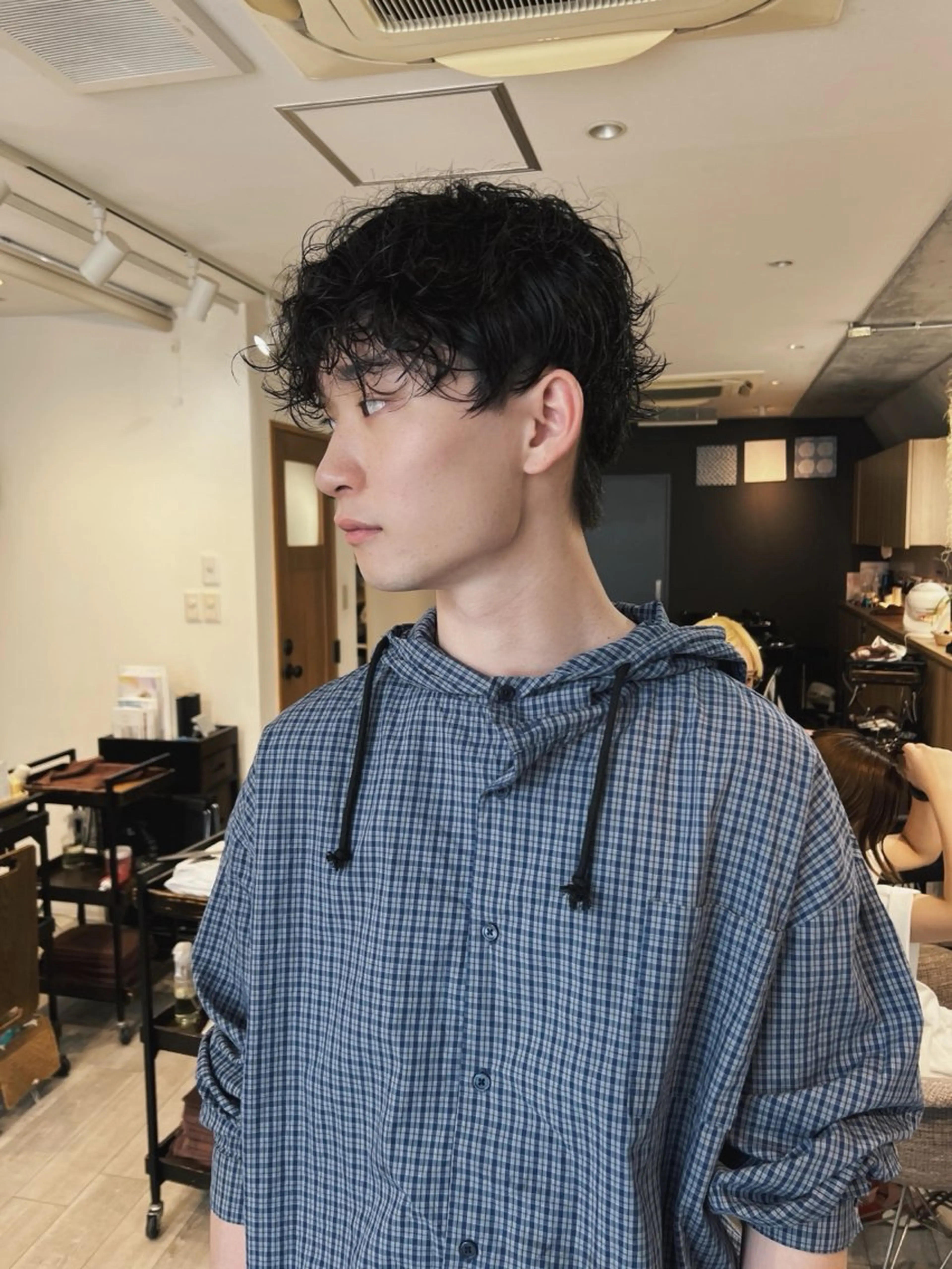 パーマ メンズ マッシュ メンズパーマ カット パーマ 杉山 拓未のヘアスタイル