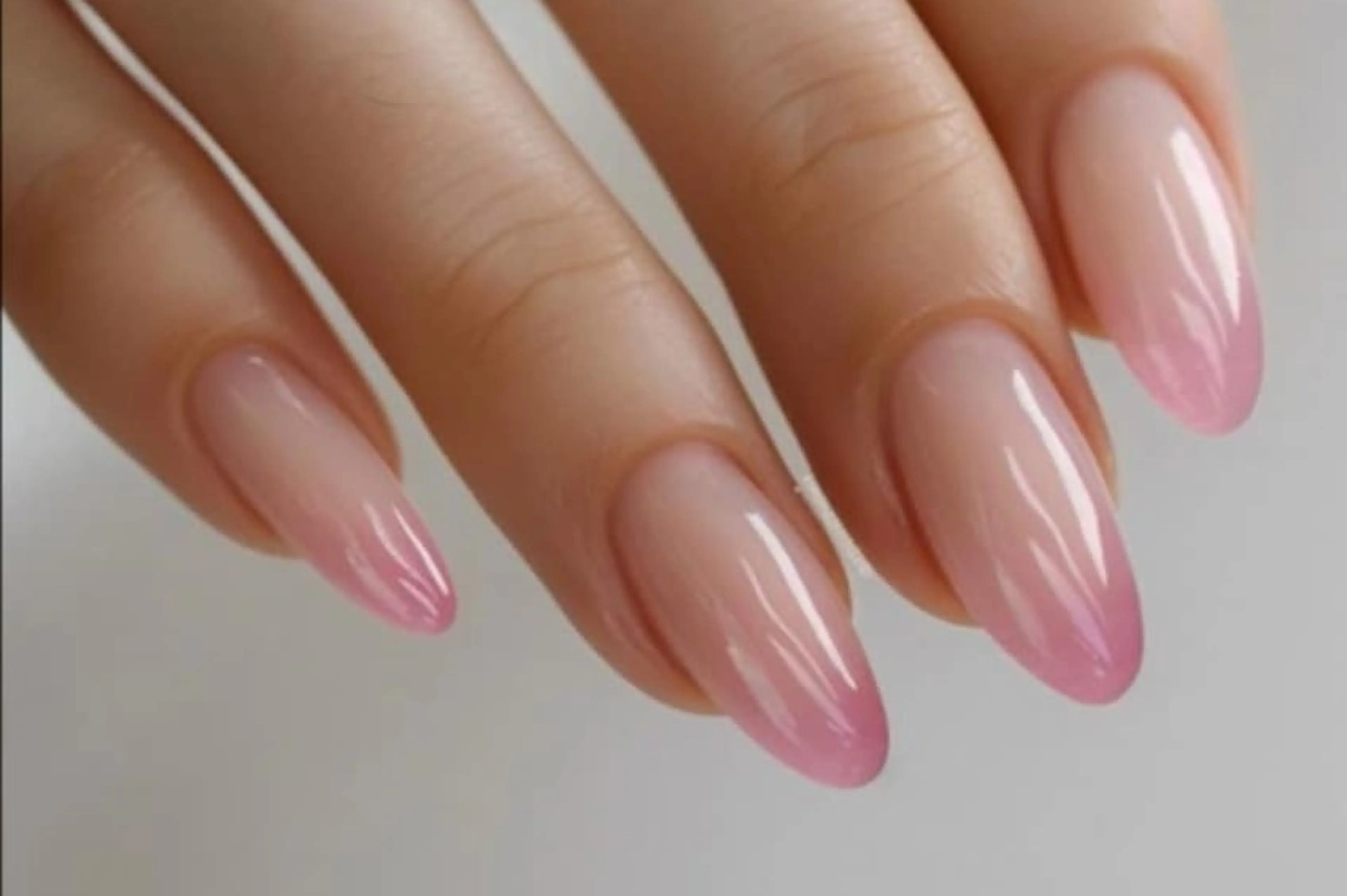 (オフ+ケアあり)カラーグラデーション/カラーメークグラデーション+パラジェルの写真