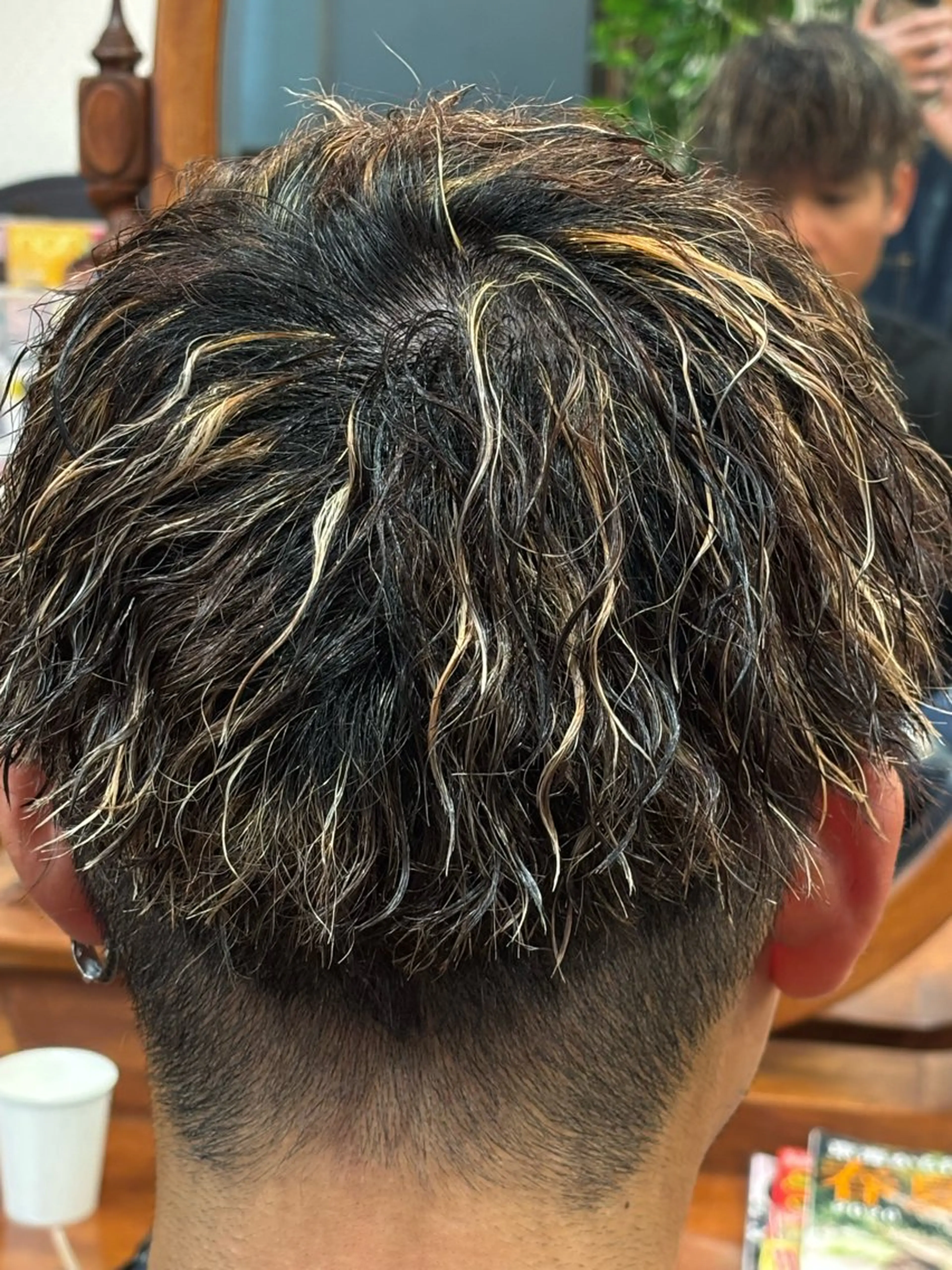 ショート カラー パーマ メンズ メンズメッシュ メッシュ おしゃれ泥棒 石原メンズ特化美容師のヘアスタイル