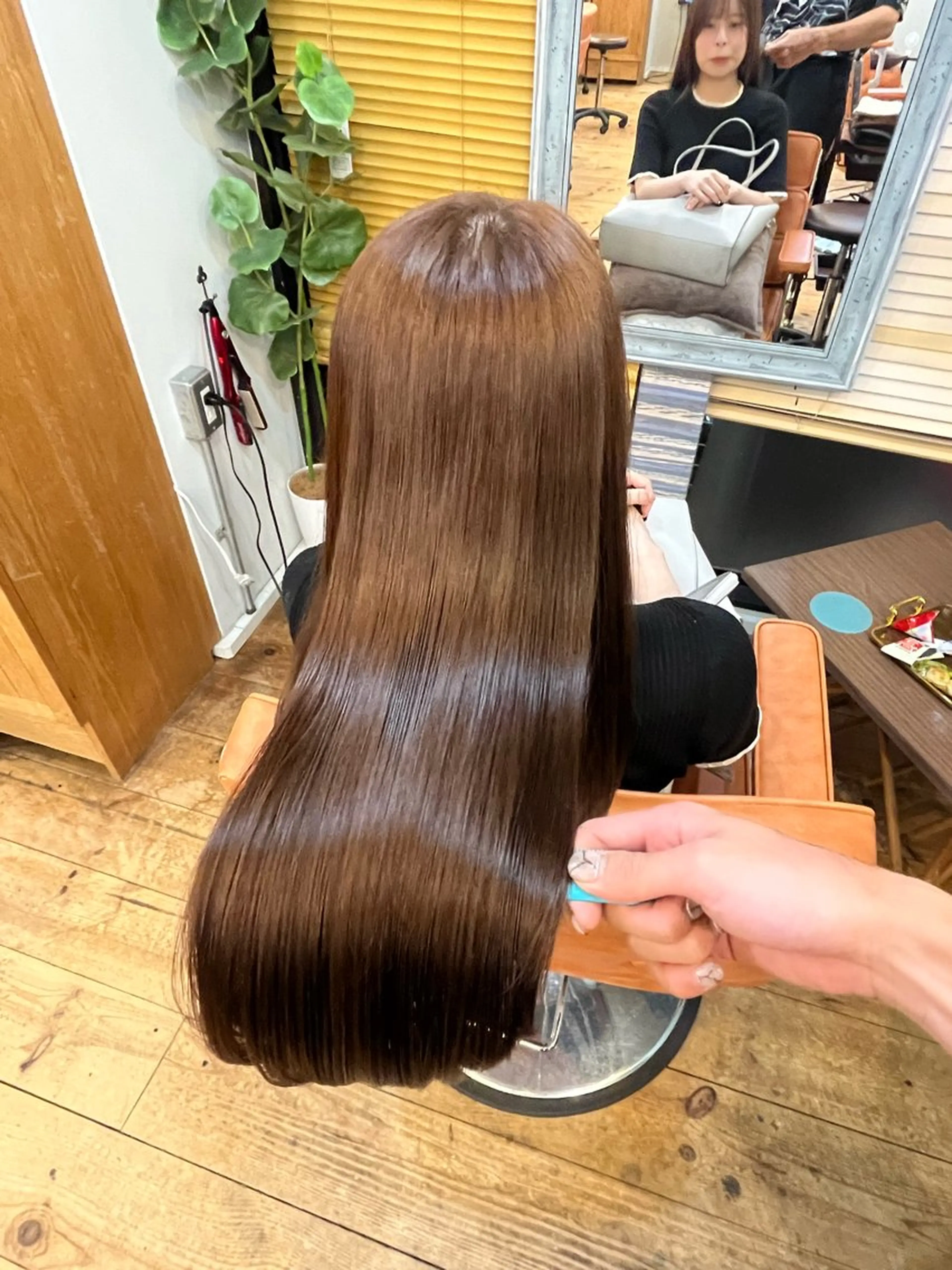 ロング ⚪️髪質改善 縮毛 店長 コウ⚪️のヘアスタイル