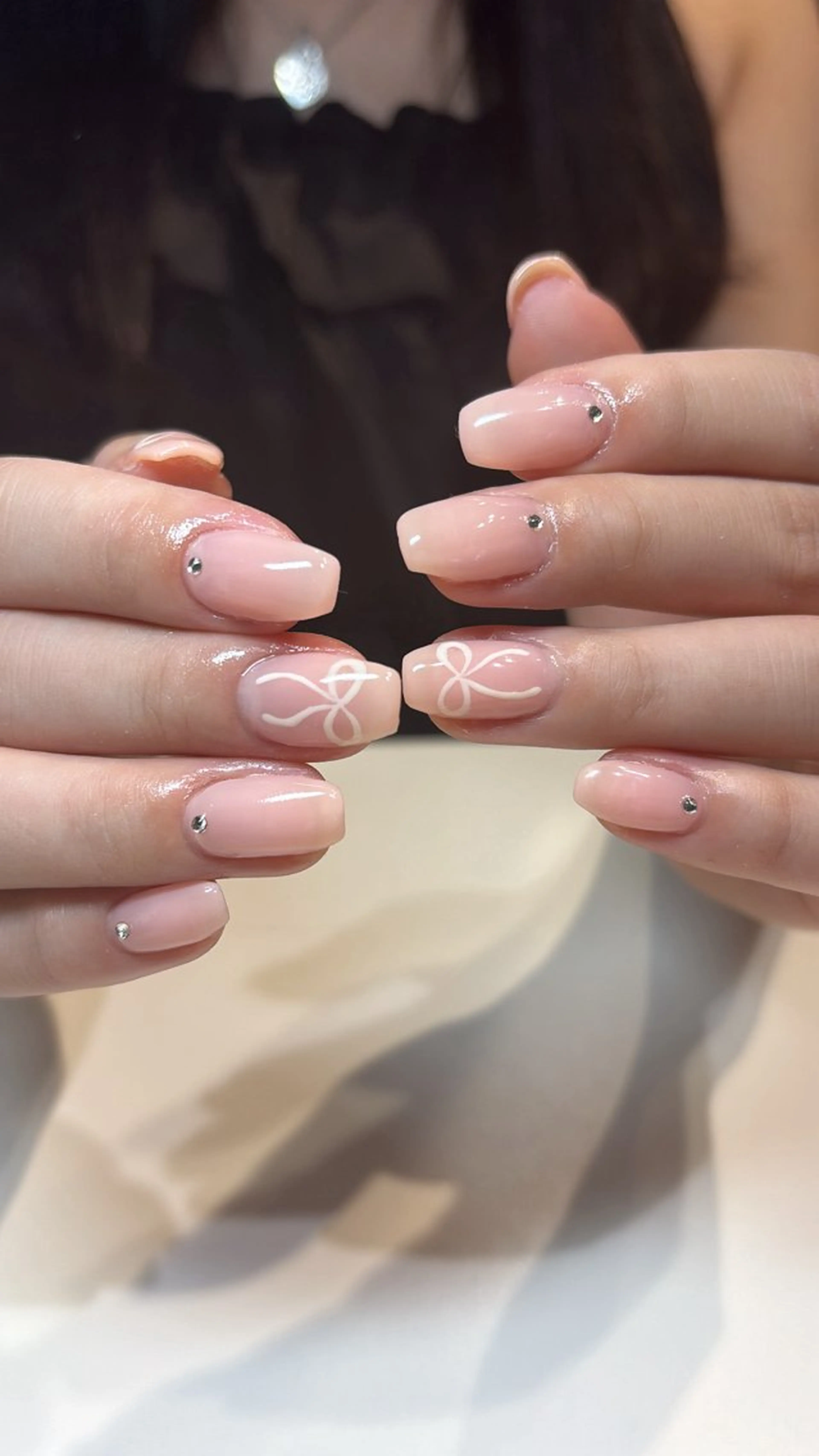 ネイル フットネイル フレンチネイル ジェルネイル グラデーション マグネットネイル ハンドネイル ヘアー.ネイル二刀流 misa🫧のヘアスタイル