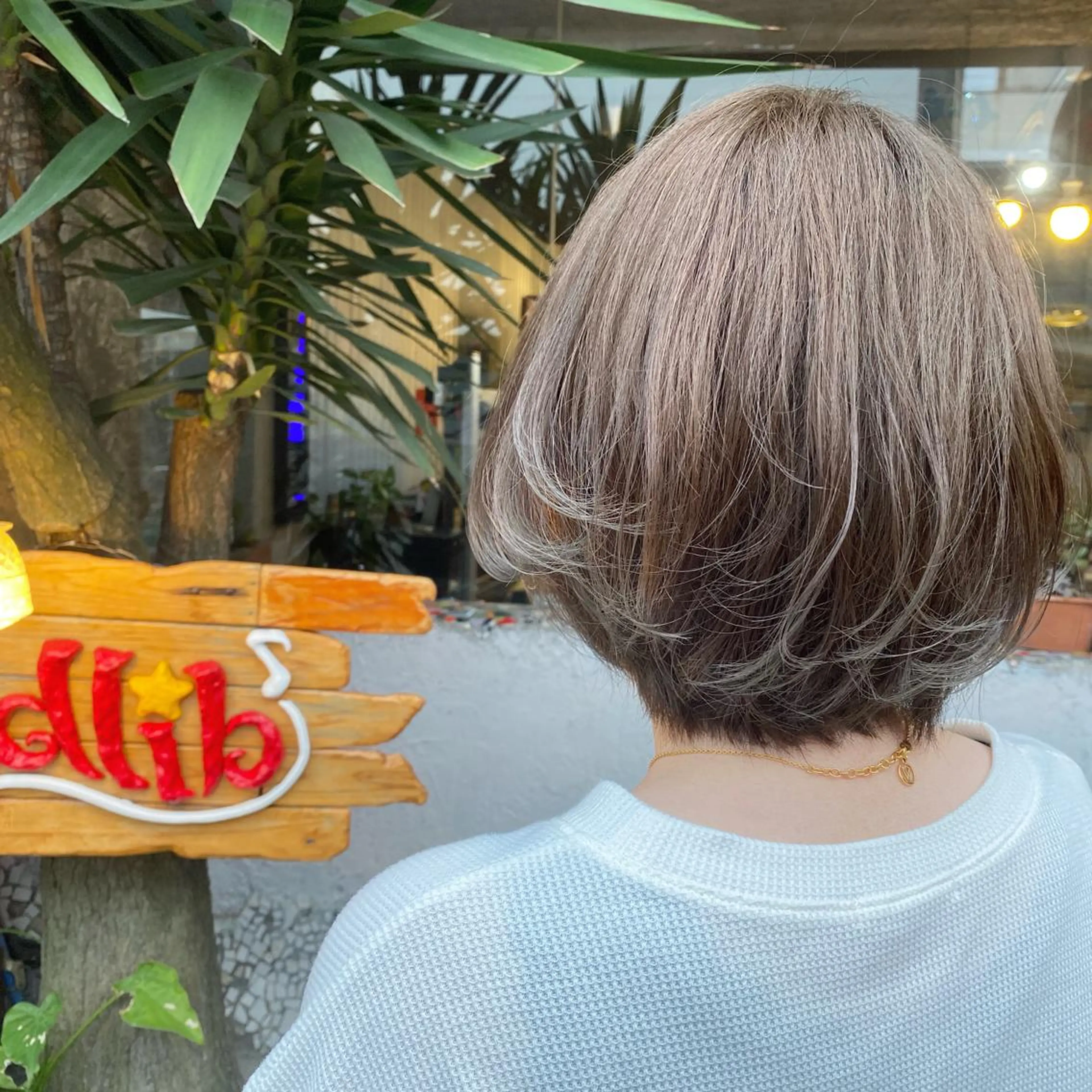 ショート ヘアカラー トリートメント 玉木 育実のヘアスタイル