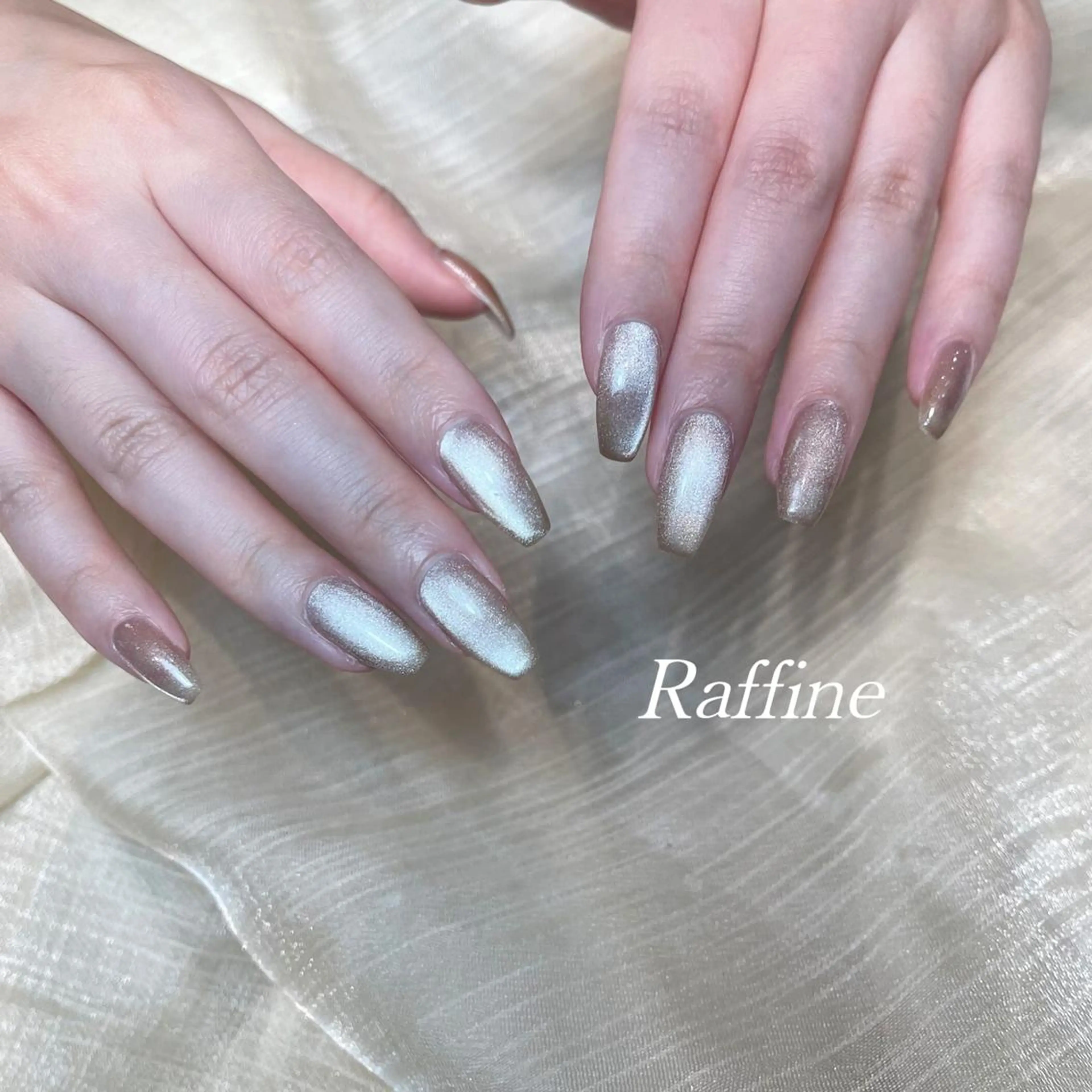 ネイル RAFFINE haru🦋🩵のネイルデザイン