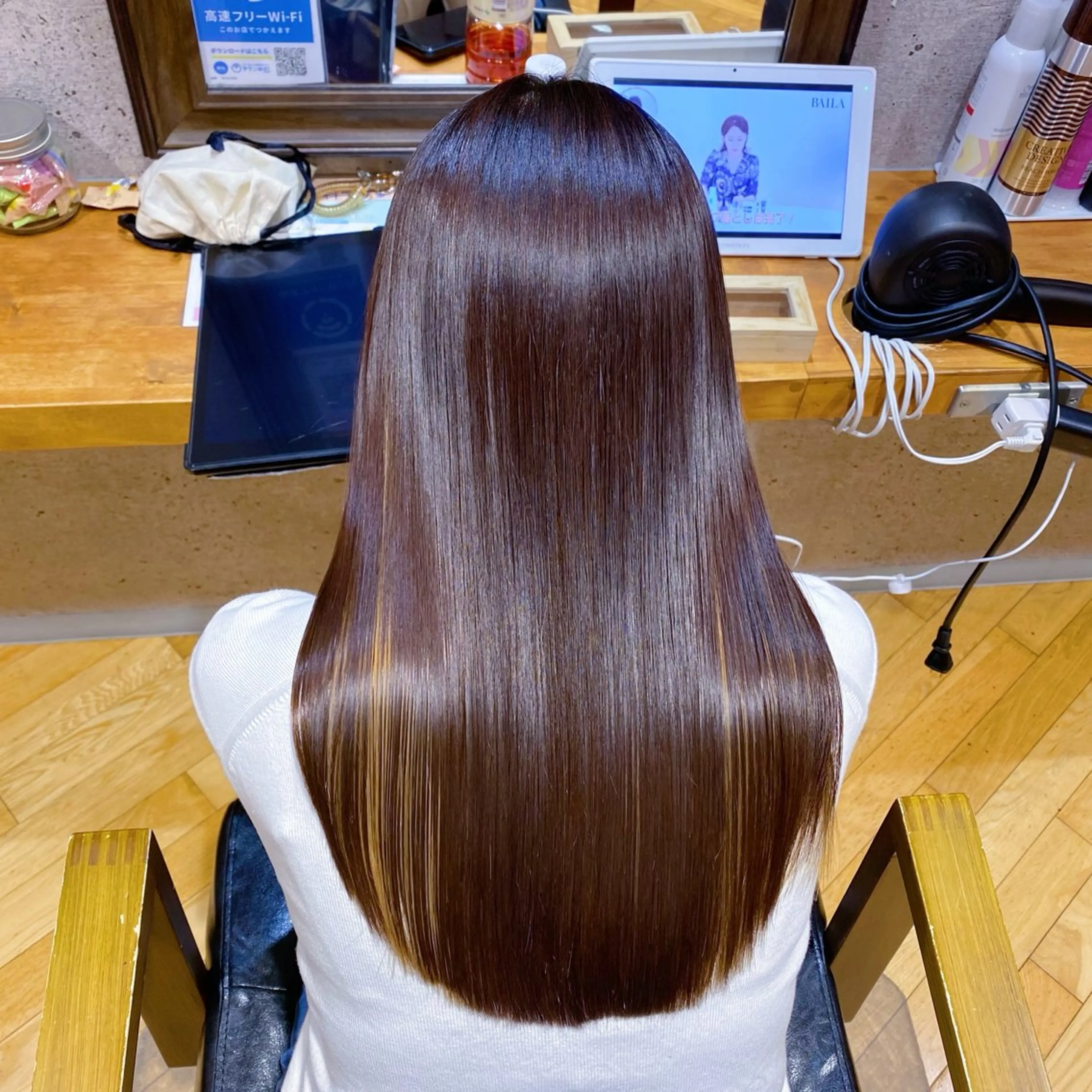 ロング カラー カット ヘアカラー トリートメント 久保 敏之のヘアスタイル