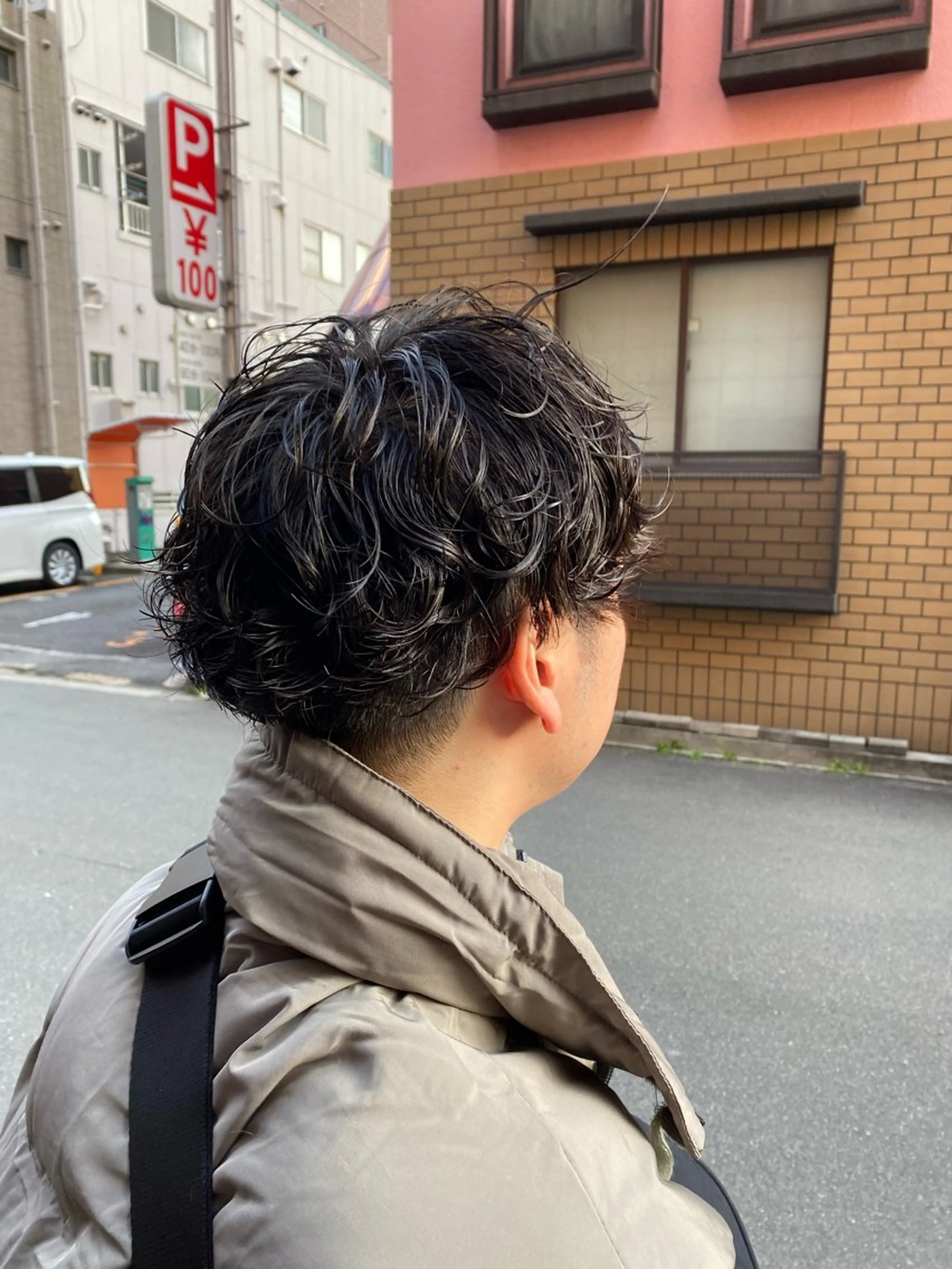 ショート パーマ メンズ カット ヘアカラー パーマ トリートメント ヘッドスパ ヘアセット RUI⚪️艶髪 ⚪️髪質改善のヘアスタイル