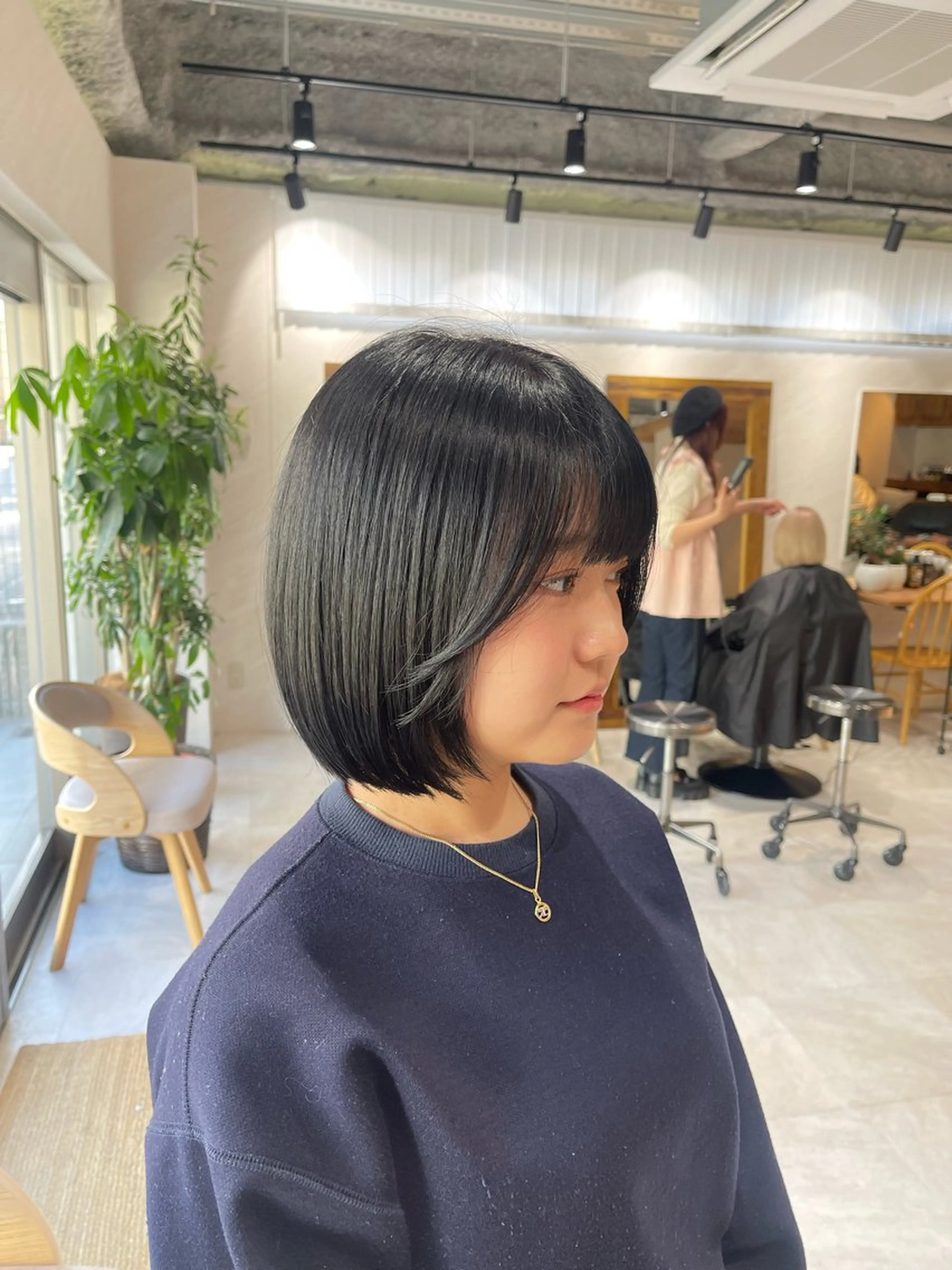 ショート カラー 黒髪 ヘアカラー トリートメント 🩵ボブ/レイヤー /髪質改善🩵のヘアスタイル