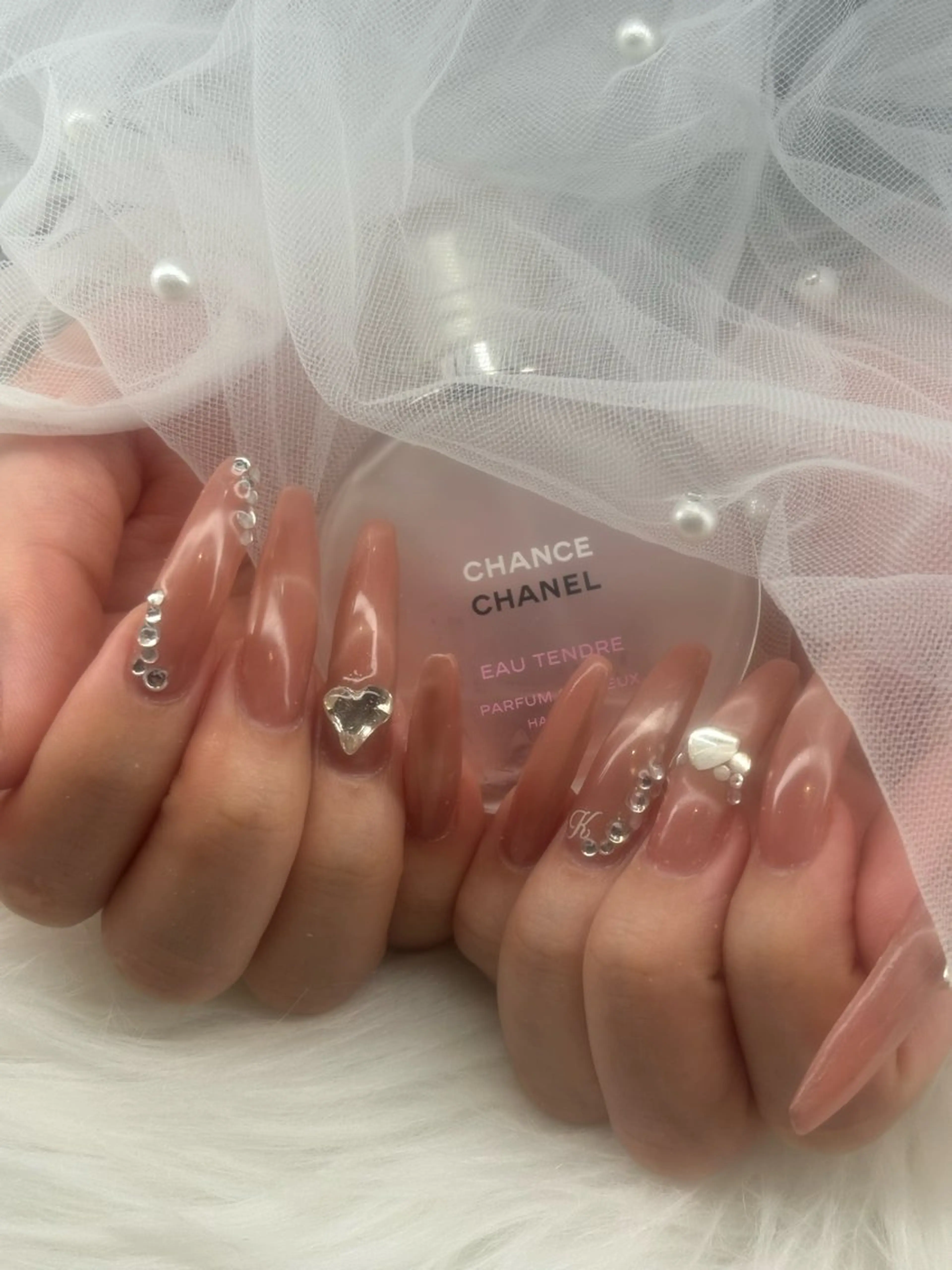 ネイル ハンドネイル ハンドケア 韓国ネイル🤍 イワサキ　リコ🍒のヘアスタイル