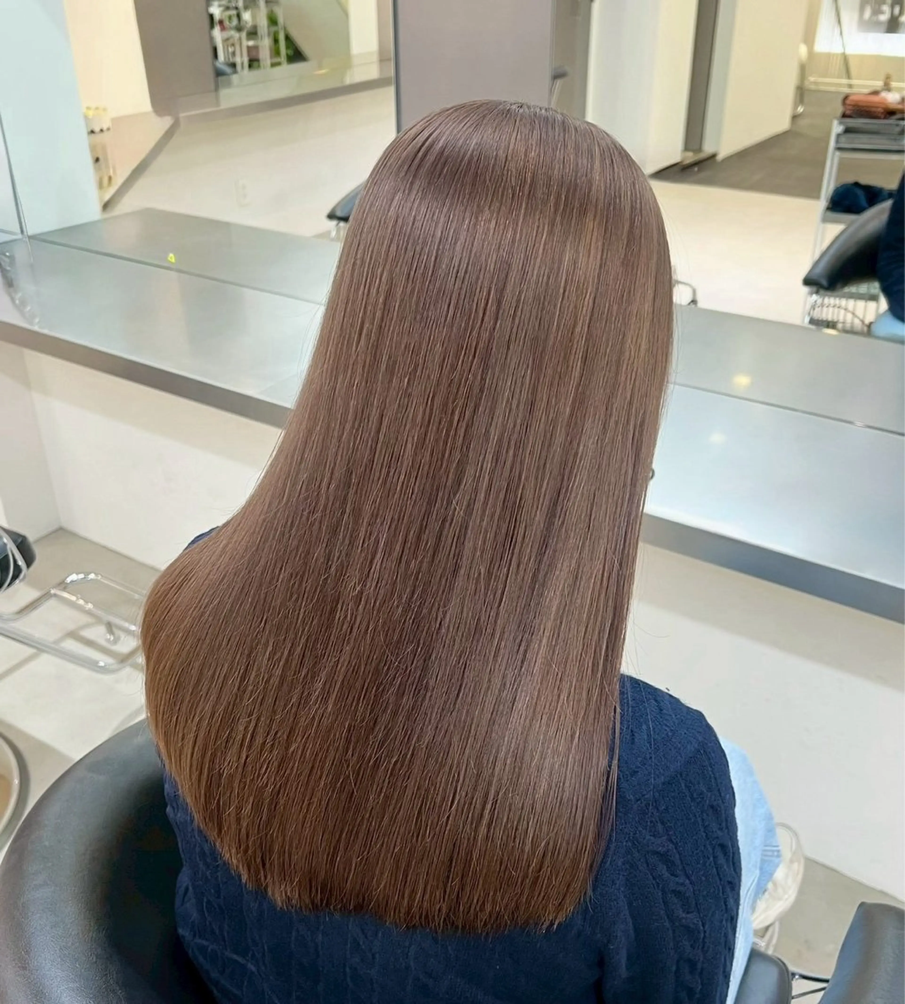 セミロング カラー 柔らかい/抜け感/ SOU🫧のヘアスタイル