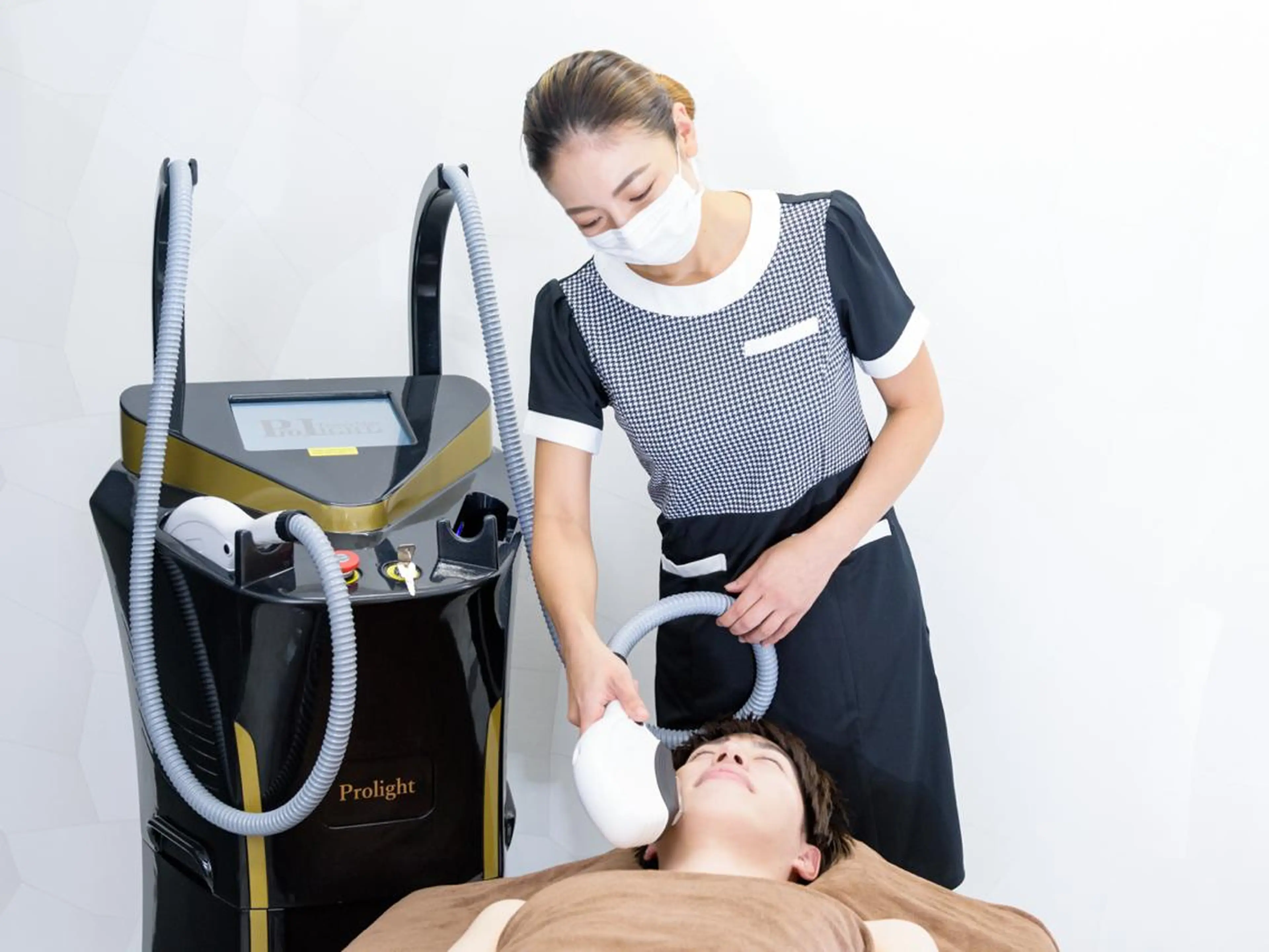 メンズ 脱毛 RUBURE 千葉店所属・都度払い脱毛サロン RUBURE千葉店のエステ・リラクイメージ