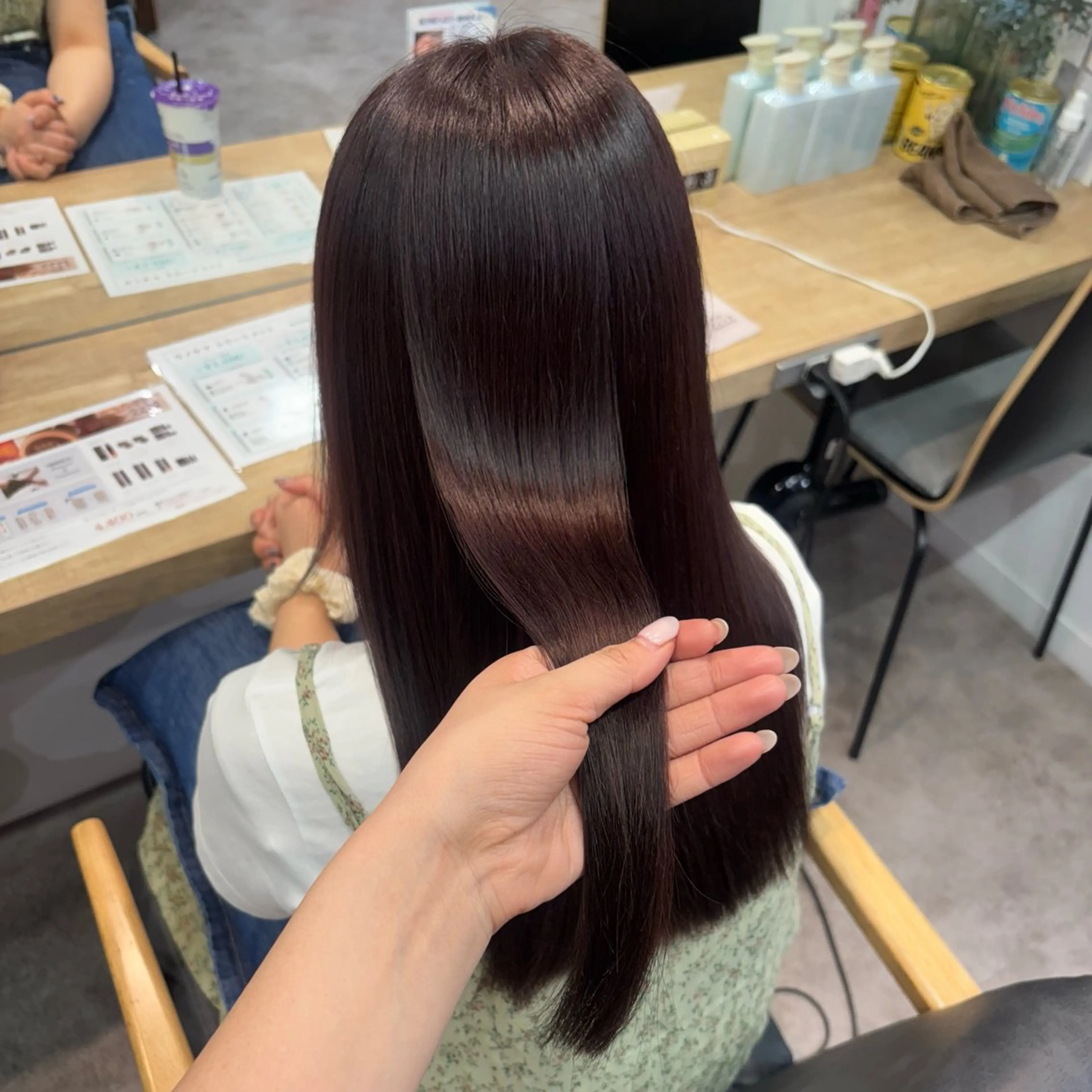 カラー カシス 透明感カラー ラベンダーカラー ピンクカラー ピンクラベンダー ヘアカラー トリートメント オリーブ/髪質改善/ 縮毛矯正/あいり🫒のヘアスタイル