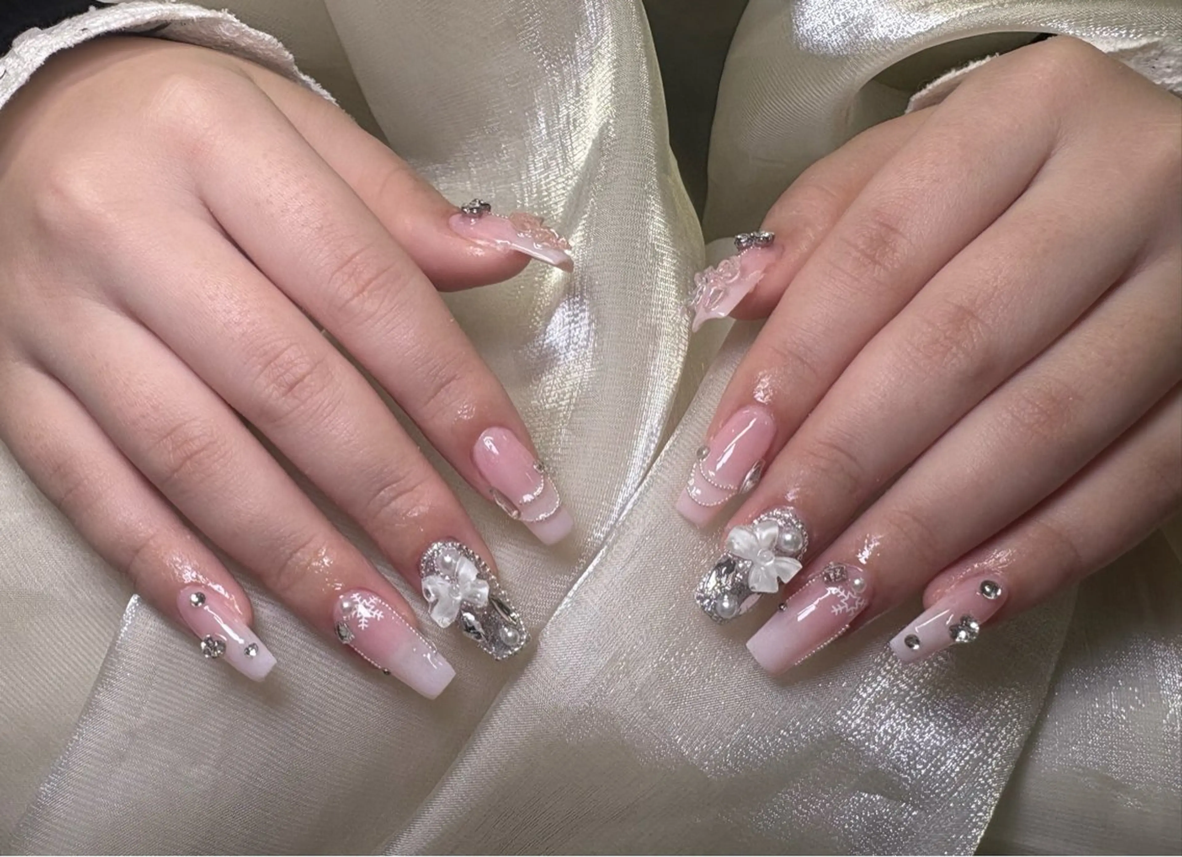 ［ハンド］10本長さ出し🫐持ち込み パーツ付け放題🫐オフ無しの写真