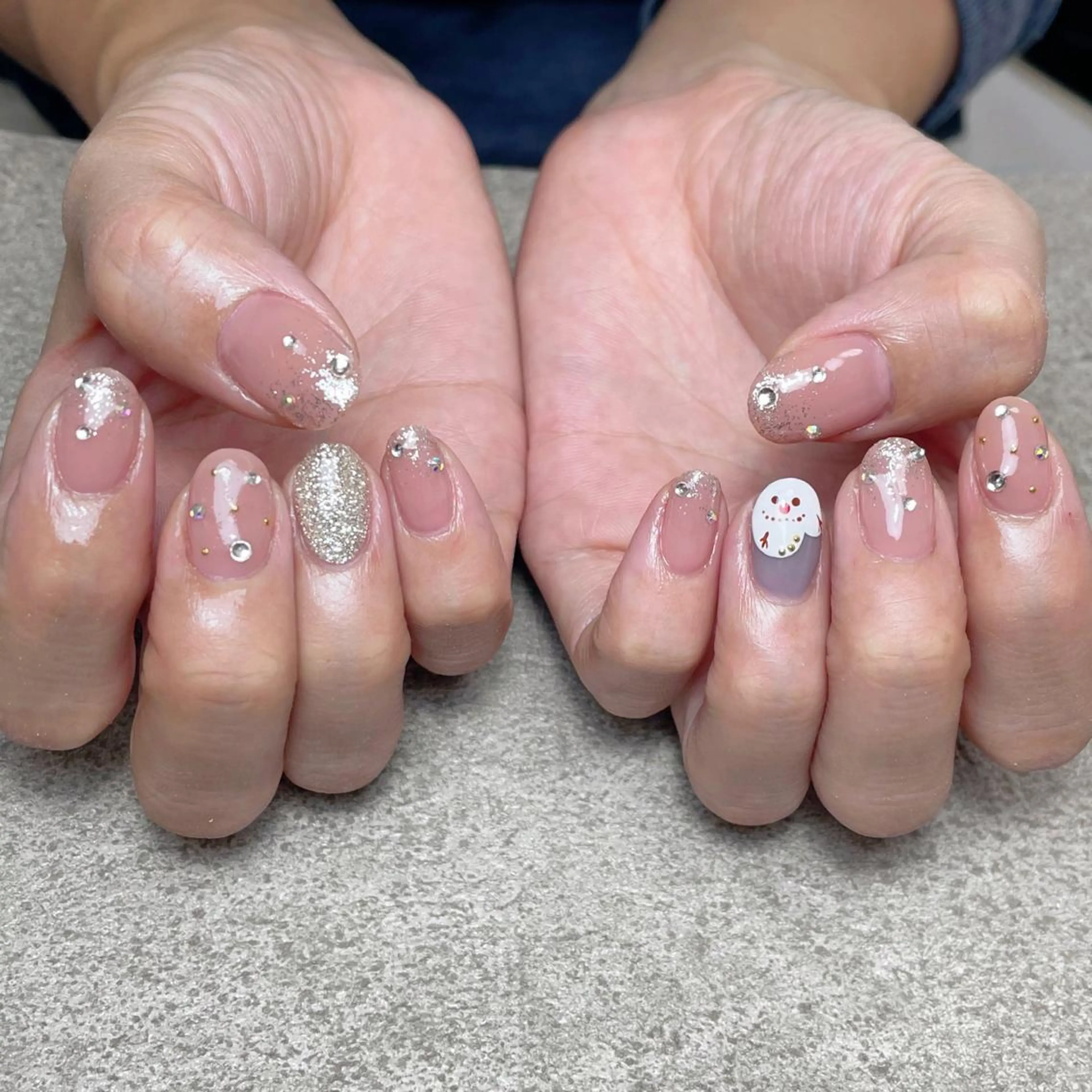 ネイル ハンドネイル nailroom DIASOMNIAのネイルデザイン