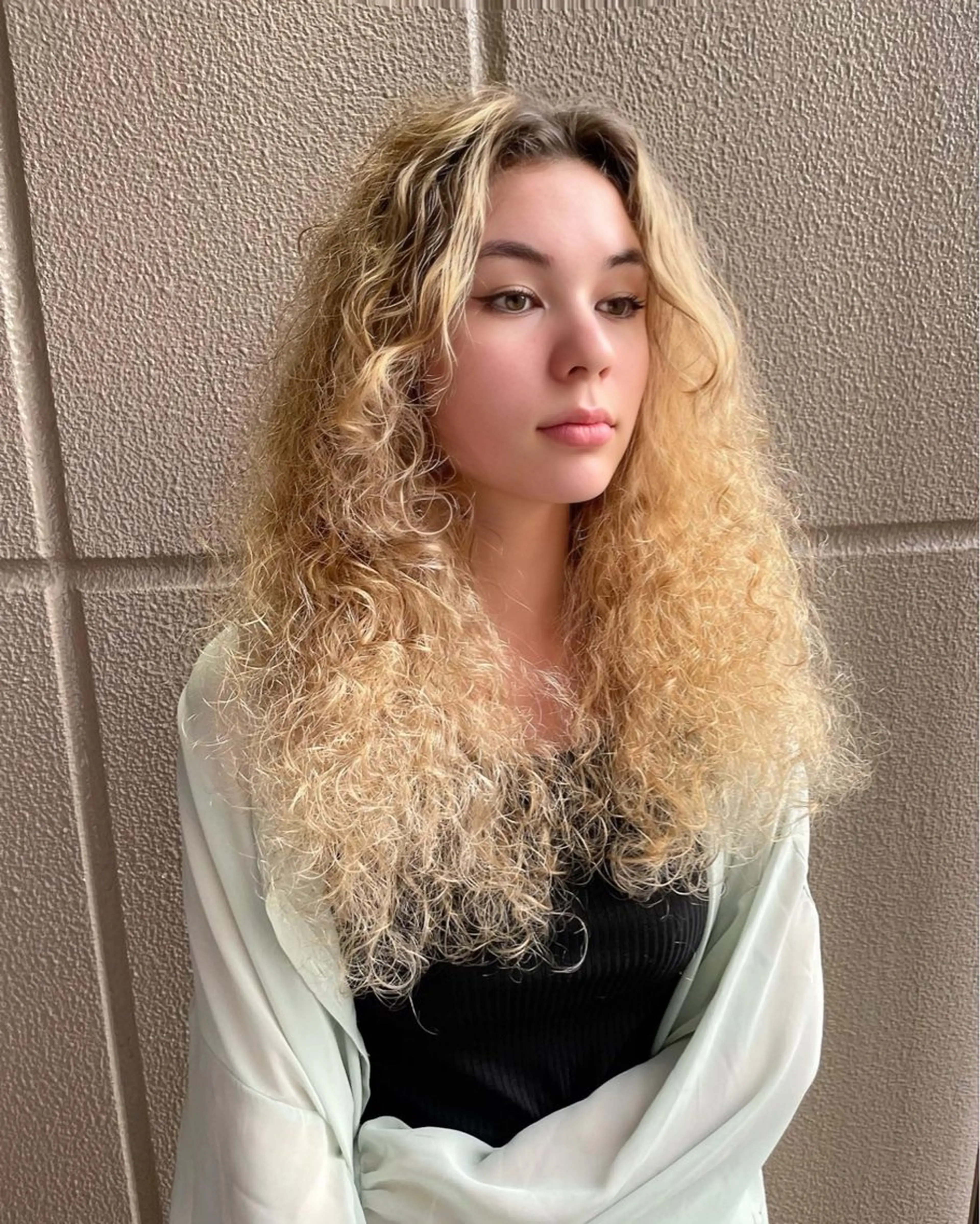 ロング 平 一裕のヘアスタイル