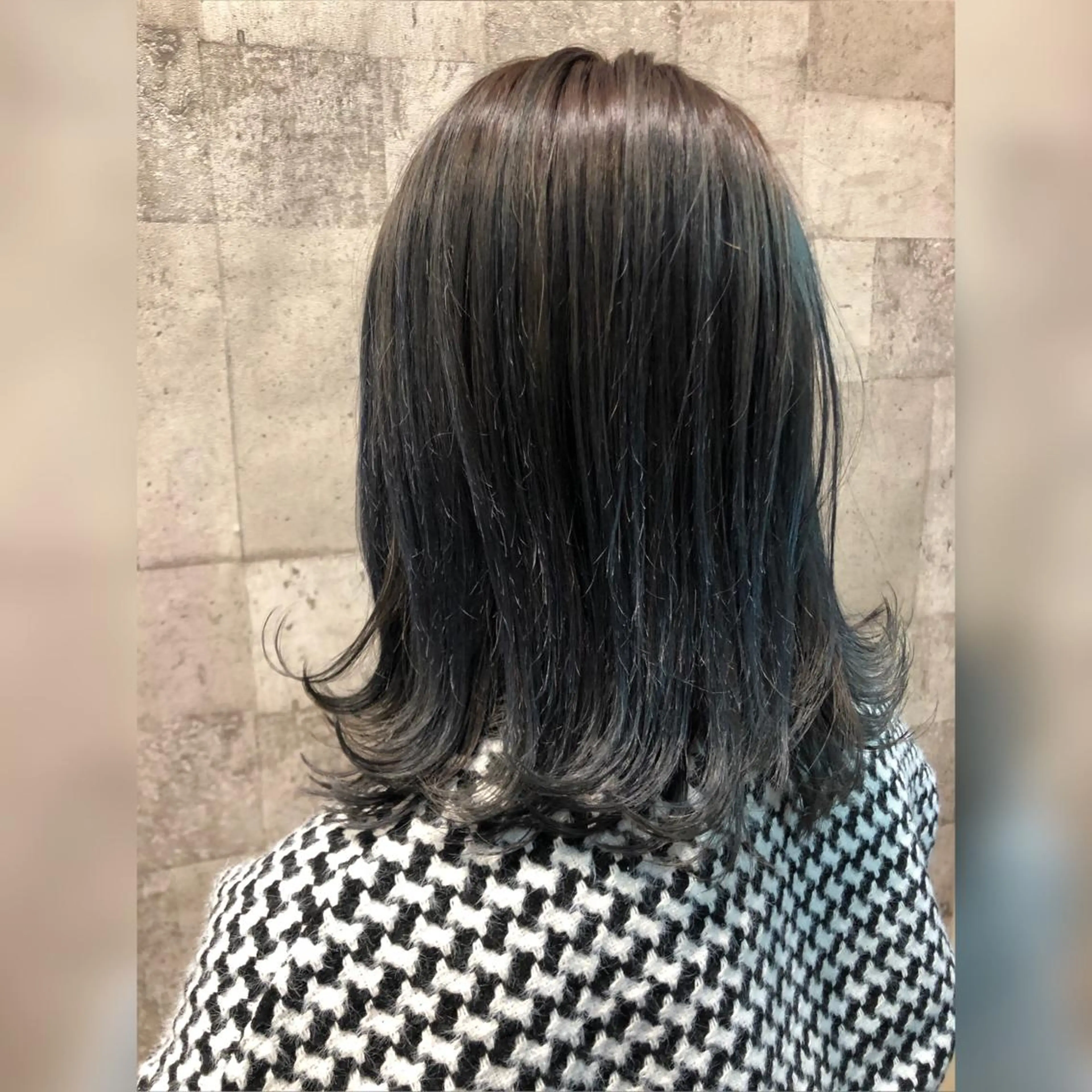 ミディアム カラー グレージュ ショート/レイヤー /札幌/小山内のヘアスタイル