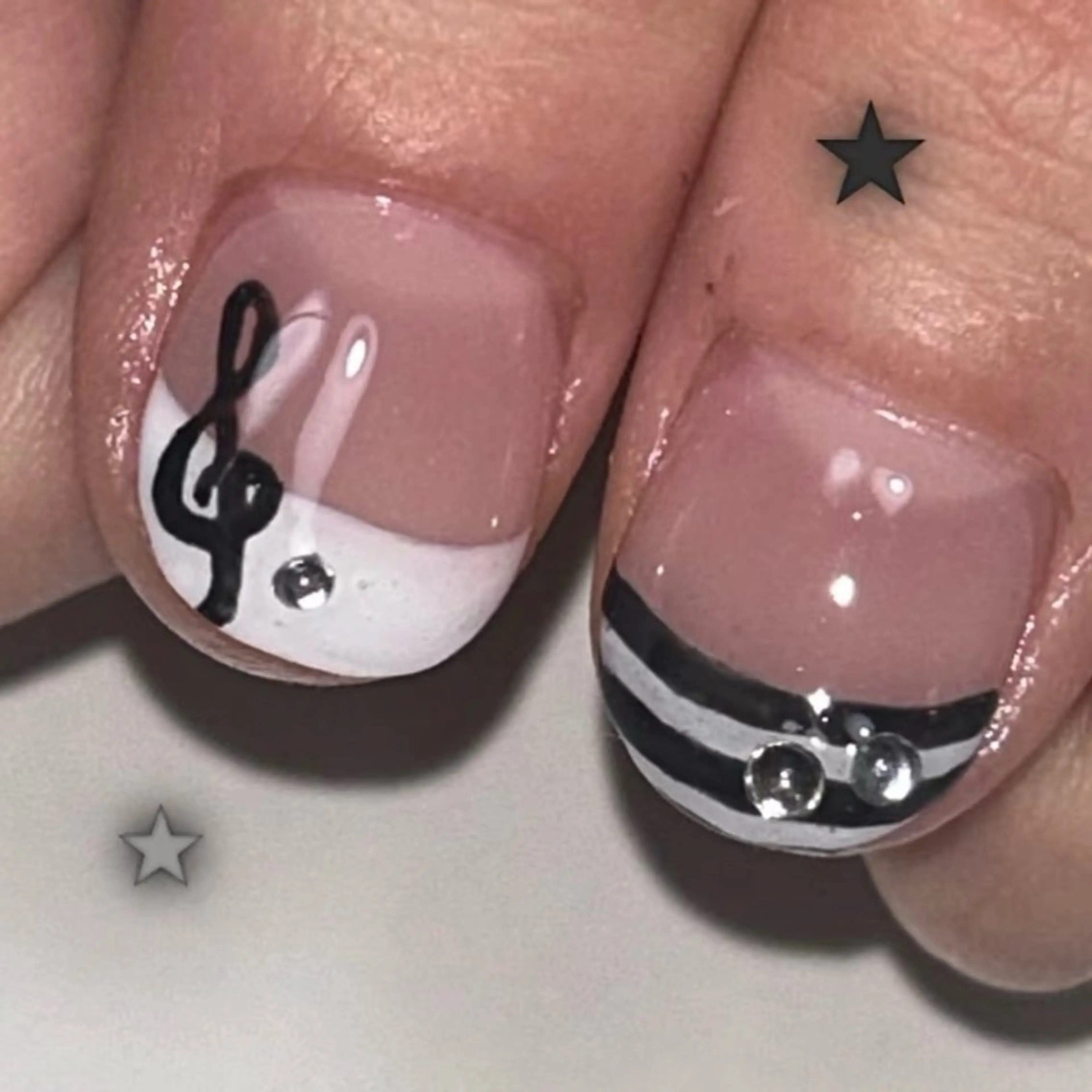 ネイル ハンドネイル neinei ☆キラネイル高円寺☆のネイルデザイン