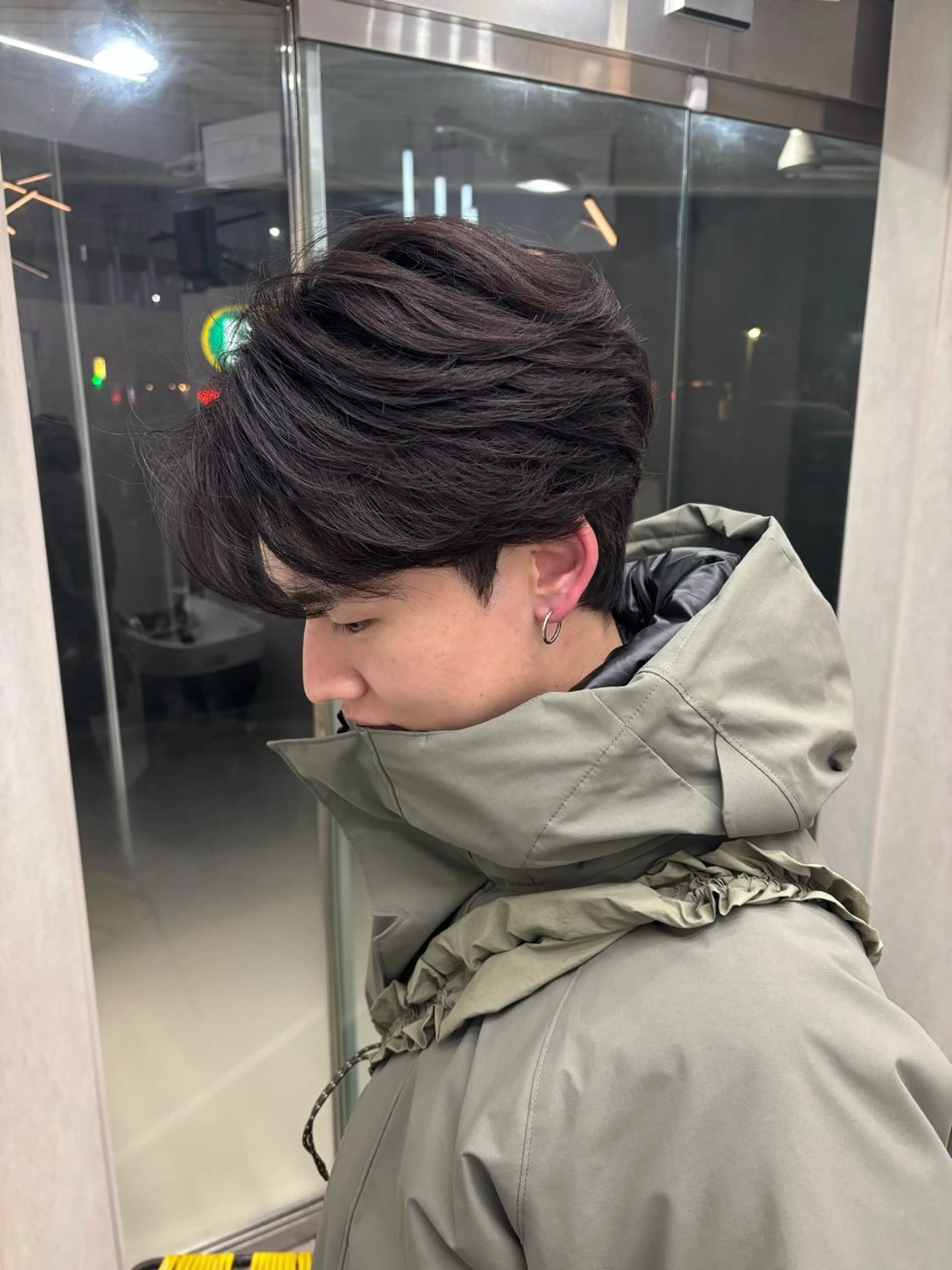 メンズ ダウンパーマ フェザーパーマ メンズパーマ カット パーマ トリートメント ヘッドスパ 水島 悠香子のヘアスタイル