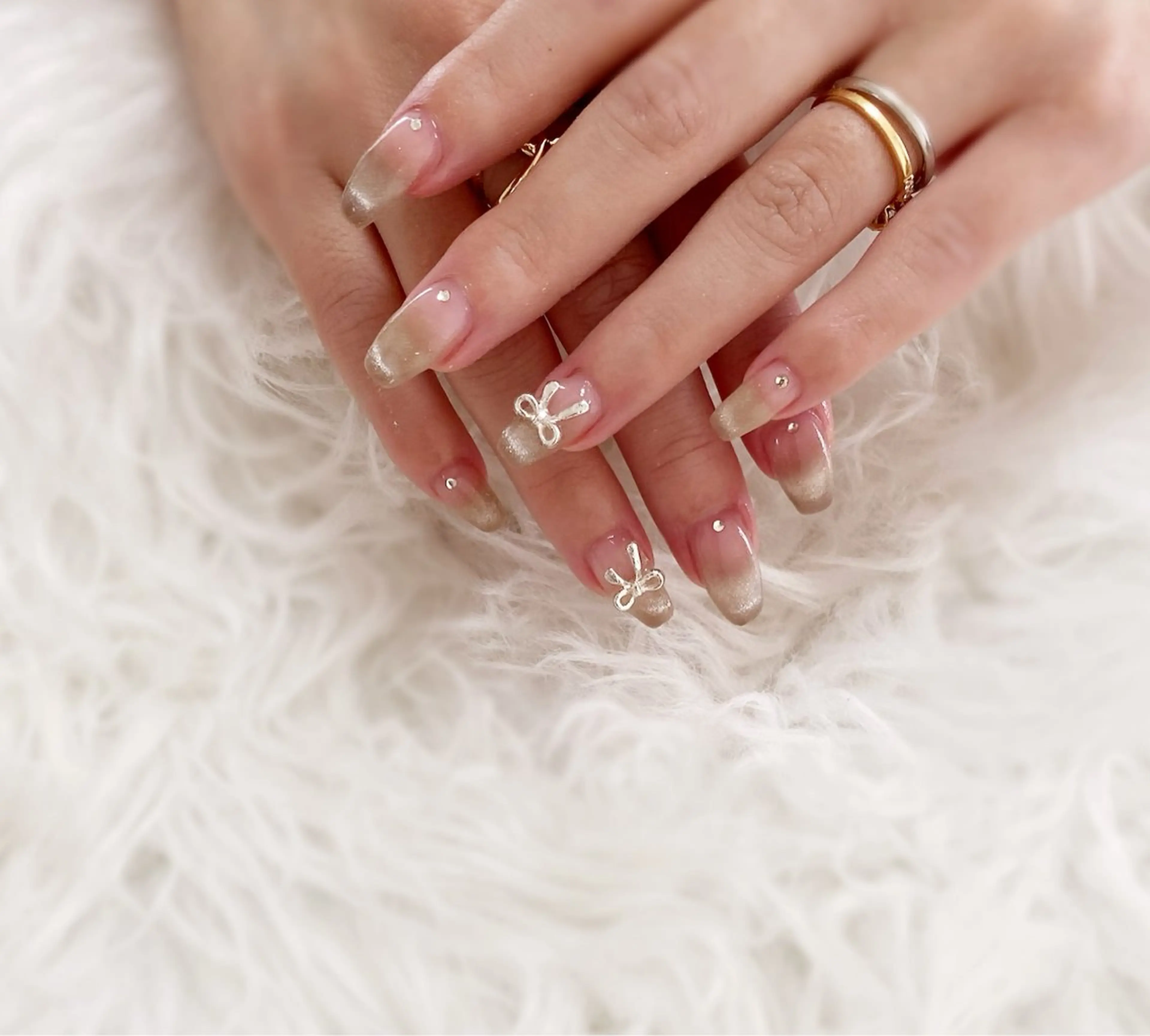 ネイル ハンドネイル ESPOIR Ｎのネイルデザイン